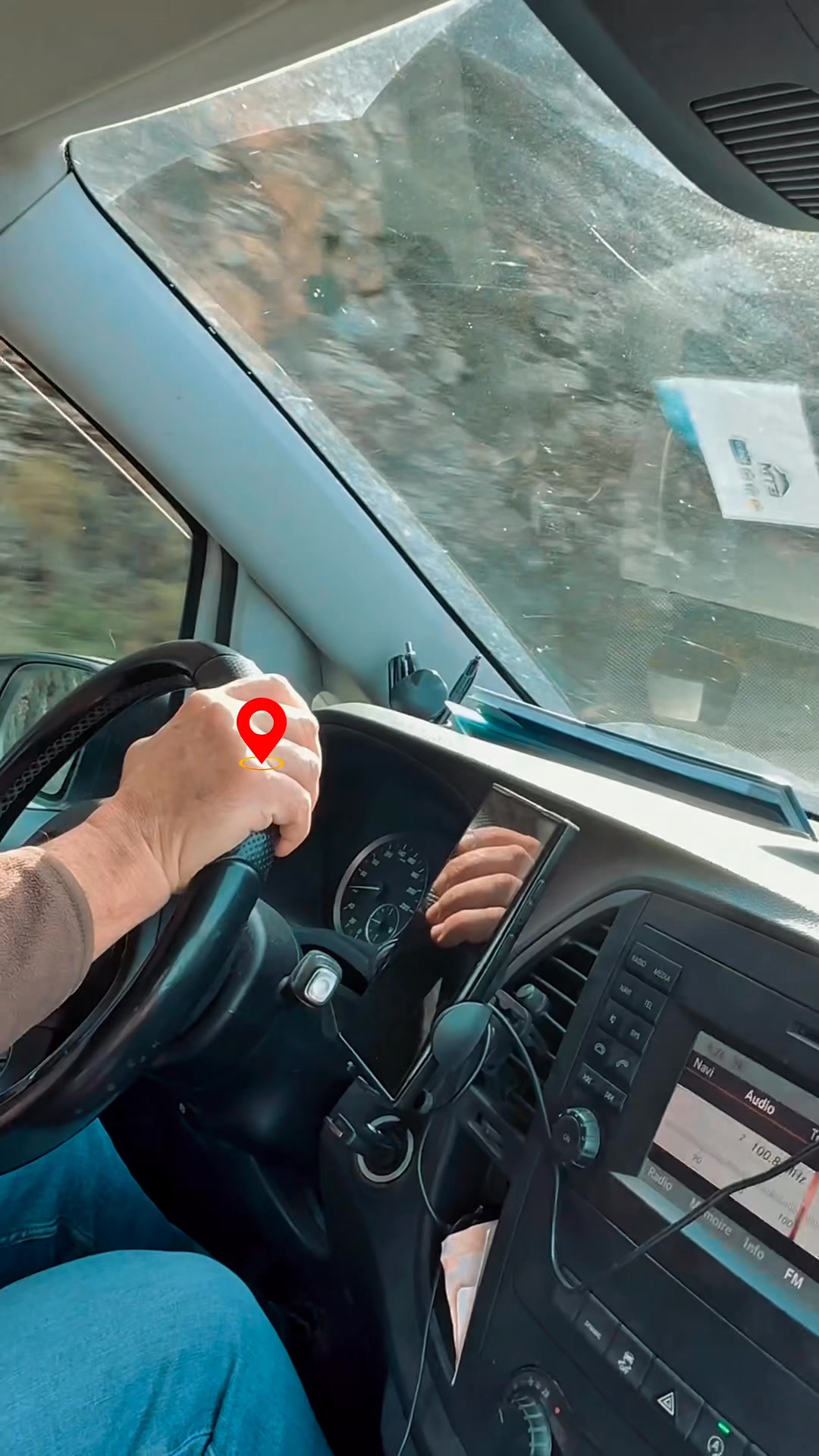 Aujourd’hui, intervention à 📍𝗠𝘂𝗿𝗮𝘁𝗼 pour l’entretien annuel d’une chaudière gaz.
L’entretien est 𝗼𝗯𝗹𝗶𝗴𝗮𝘁𝗼𝗶𝗿𝗲 𝘂𝗻𝗲 𝗳𝗼𝗶𝘀 𝗽𝗮𝗿 𝗮𝗻, conformément à la réglementation en vigueur.
Il doit impérativement être réalisé par un professionnel qualifié et agréé, en conformité avec la législation.
Pourquoi est-ce essentiel ?
✔️ Assurer votre sécurité
✔️ Prévenir les risques d’intoxication au monoxyde de carbone
✔️ Garantir le bon fonctionnement de votre installation
✔️ Réduire le risque de pannes
✔️ Prolonger la durée de vie de votre chaudière
✔️ Optimiser les performances énergétiques
Lors de cette intervention, nous réalisons également une 𝗮𝗻𝗮𝗹𝘆𝘀𝗲 𝗱𝗲 𝗰𝗼𝗺𝗯𝘂𝘀𝘁𝗶𝗼𝗻, indispensable pour vérifier le rendement et la conformité de votre appareil.
Depuis 2000, 𝗔𝗟𝗟𝗢 𝗦𝗔𝗩 intervient sur toute la Haute-Corse avec rigueur, expertise et professionnalisme.
Alors… qu’attendez-vous ?
Réservez votre prochain rendez-vous dès maintenant.
📞 04 95 30 69 03
Devis et conseils 𝗚𝗥𝗔𝗧𝗨𝗜𝗧 !