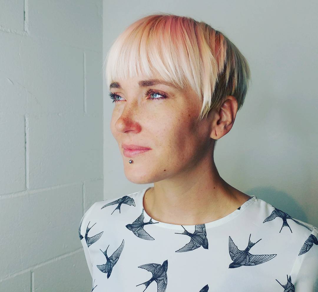 Cutting pixies gets my heart going! For this look my client came in with a original 90210 Kelly Valentine inspiration ππΆπ₯ #stayinspired #staytuned #umbrellasalon #oribe #oribeobsessed #lbp #haircut #shorthair #pixie #downtownsj #salon #art #modernsalon #americansalon #americanbeauty #behindthechair #beauty