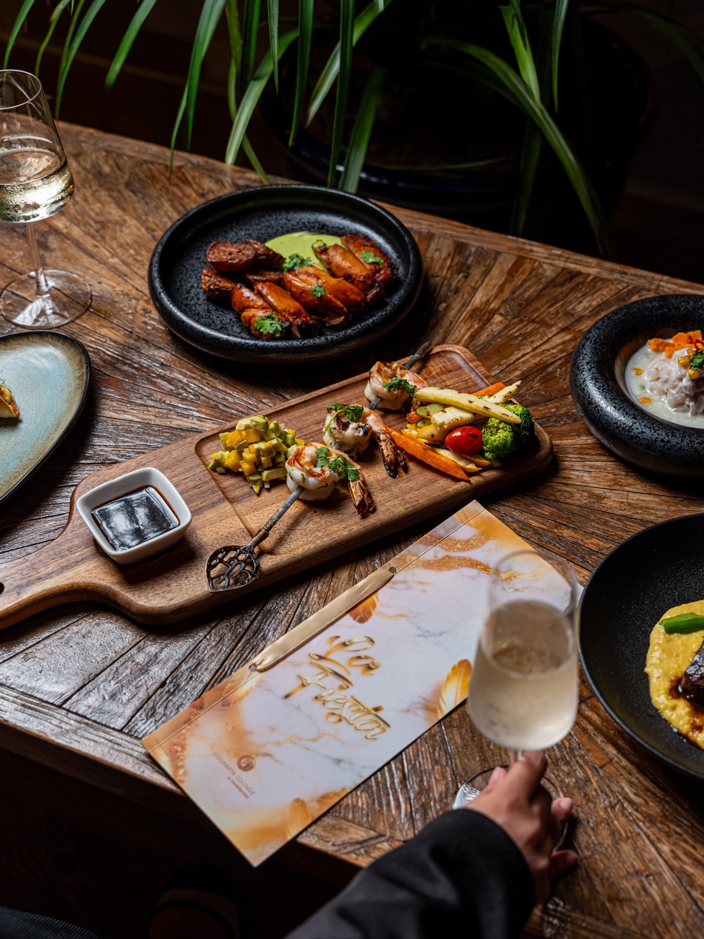 Hola! ✨
La Fiesta takes over Sundays at Siddharta Lounge by Buddha-Bar. vibrant Latin music, dancers, and rooftop views
3-course menu + 2 hours free-flow | AED 149
7–11 PM.
📆 Reserve Your Table Now!
📞 Call: +971 50 601 1194
🌐 Visit: siddhartalounge-abudhabi.com/reserve-now
📍 Siddharta Lounge,The Pier,Yas Bay Waterfront,Yas Island