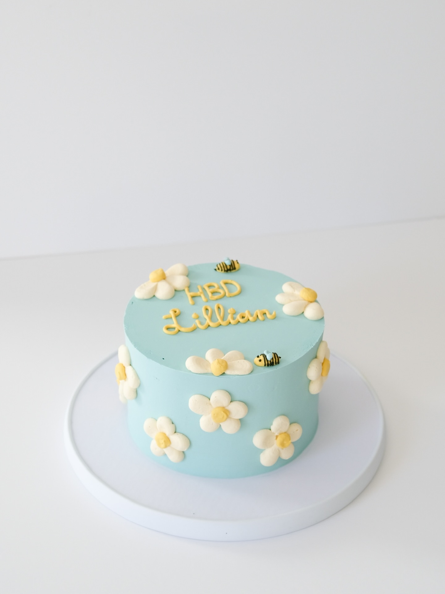 Mini Cakes
Our gorgeous mini cakes ( serves 8- 10ppl) are currently our most asked for cake size !! Are you looking for a custom cake for your next celebration then send us a DM so we can book you in !
We are currently fully booked till 11th March π₯°
#cakecake #customisedcake #celebrations #minicake