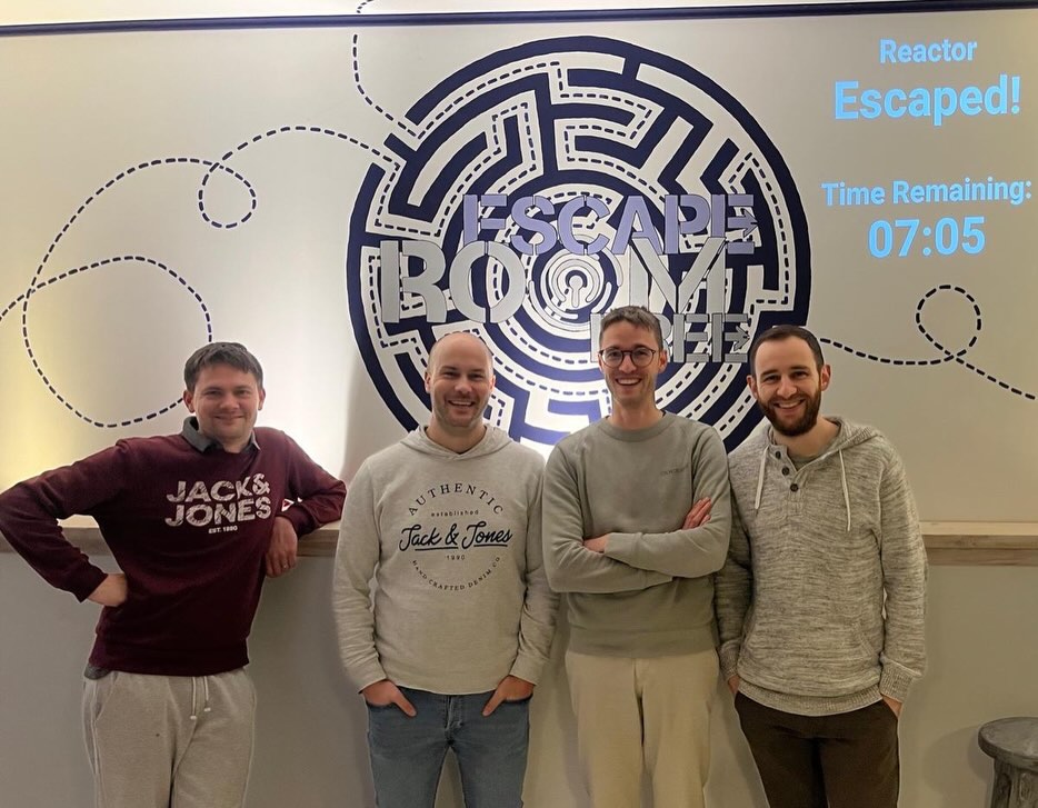 Avontuur begint hier! 🔐✨
Een uur vol spanning, teamwork en plezier.
Zin in een origineel uitje? Boek jullie escaperoom nu! www.escaperoombree.be
#Escaperoom #UitjeMetVrienden #Avontuur #Teamwork #Doen