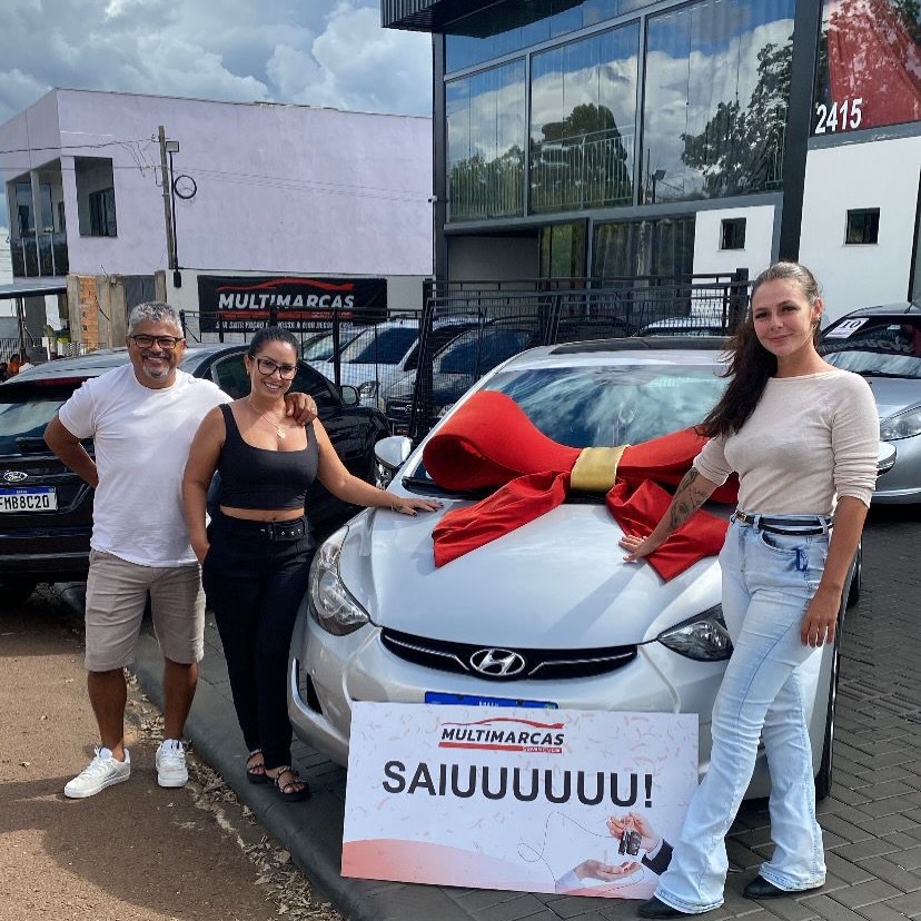 Chave na mão e sorriso no rosto! 🔑🚘
A Patrícia e o Rosival agora aceleram um novo capítulo com o Hyundai Elantra na garagem!
Mais do que vender um carro, é participar de um momento especial na vida de vocês. Obrigada pela confiança — que venham muitos quilômetros de histórias lindas pela frente! 💛✨