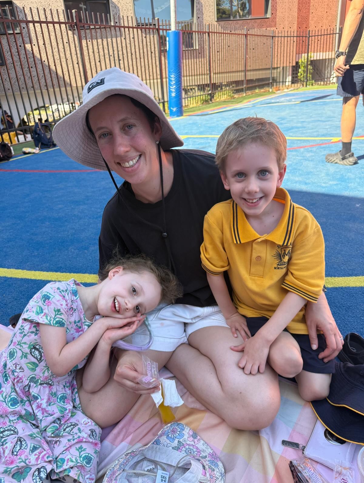 What a fantastic afternoon at St Michael’s Annual Welcome BBQ! 🌭🎨🍦
It was wonderful to see so many of our families come together to enjoy a delicious sausage sizzle, colourful face painting and refreshing icy poles. The smiles, laughter and community spirit made it such a special event.
Thank you to everyone who joined us. A huge thank you to our P&F volunteers for making this possible. We love seeing our St Michael’s community shine! 💙