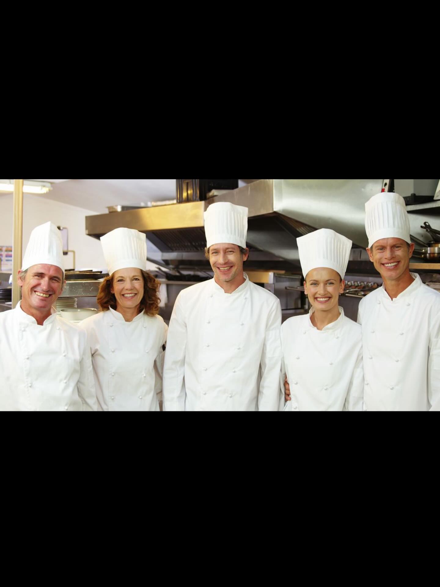 Now hiring Part-Time Cooks & Dishwashers
With opportunity to grow into Full-Time
✔ Hardworking & dependable
✔ Positive attitude
✔ Team player
✔ Moves with urgency
✔ Takes pride in their work
Dishwasher: No experience needed
Cook: Experience preferred
If you’re reliable and ready to work in a fast-paced, team-focused kitchen — we’d love to meet you.
📍 Apply in person at Grill 309
📩 Or send us a message