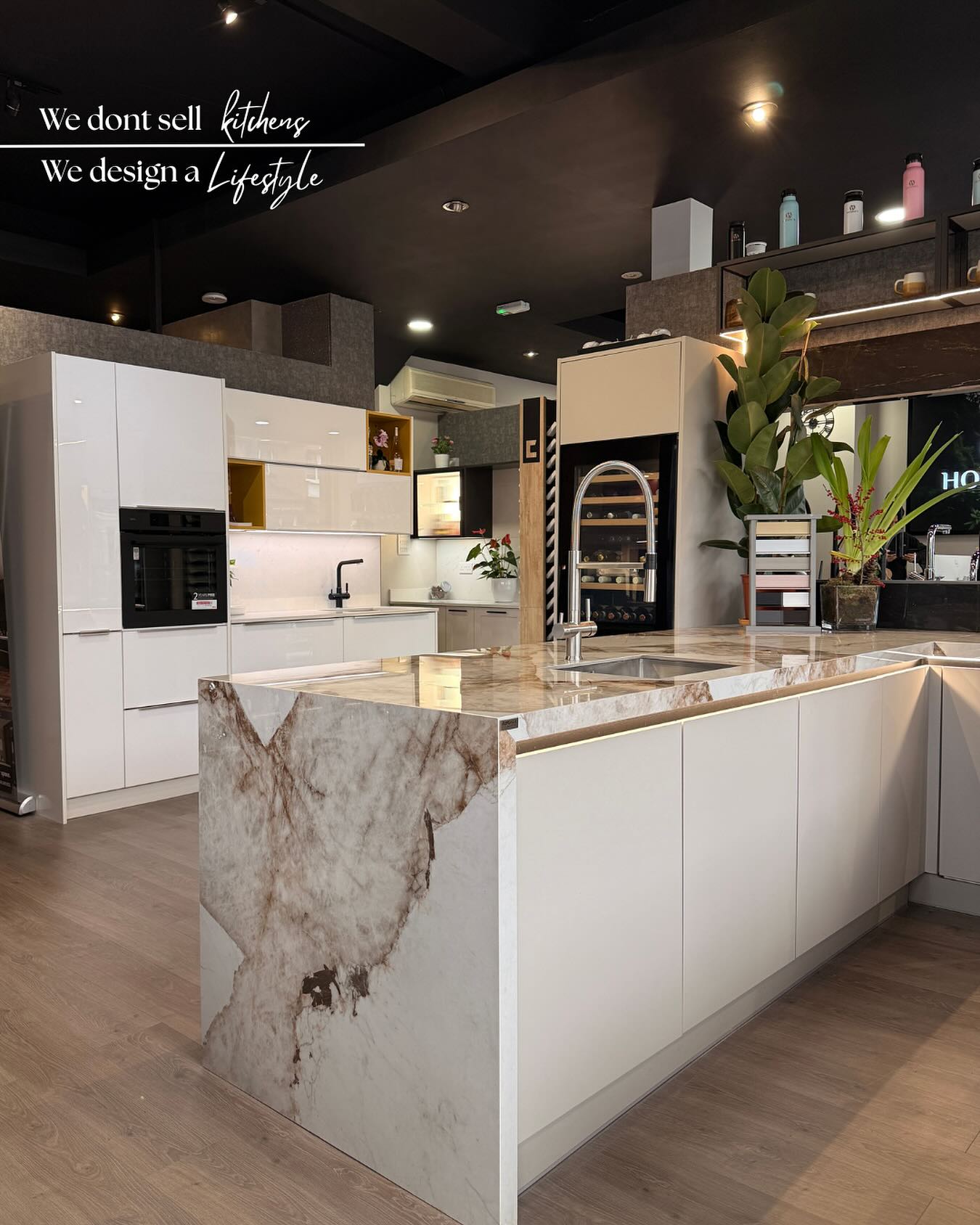 Anyone can sell you cabinets.
We design morning routines.
We design family dinners.
We design coffee corners.
We design storage that actually works.
A kitchen isn’t just colours and worktops.
It’s the most used room in your home.
That’s why every detail in our showroom is intentional —
from internal cabinet finishes to the weight of the tap.
If you’re redesigning your space, don’t just buy a kitchen.
Let us tailor it to your lifestyle
📍 Visit our showroom – 436–438 Green Lanes, N13 5XG
📩 Book your free design consultation #KitchenDesign
#LuxuryInteriors
#BespokeKitchen
#KitchenInspo
#InteriorDetails
#ModernKitchen
#ContemporaryLiving
#DesignWithIntention
#HomeAesthetics
#CarcassColours
#QualityCraftsmanship
#BuiltToLast
#InteriorStyling
#UKInteriors
#LondonInteriors
#KitchenGoals
#StatementKitchen
#DesignMatters
#PremiumFinish
#madetomeasure