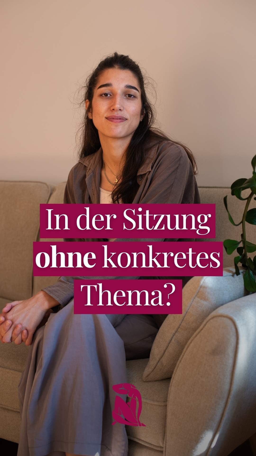 Was mir wichtig ist? Deine Bereitschaft.
Was mir in meiner Rolle schnurzpiepegal ist: Wie diese Bereitschaft aussieht.
Ob sie Vorbereitung impliziert, oder Spontanität.
Ob sie leise ist oder laut.
Sie rational und gedanklich ist oder gefühlvoll spürend.
Wir erarbeiten das, was dir wichtig ist.
Aber wie du auftauchst und was du mitbringst oder nicht, ist nicht etwas, dass ich bewerte.
Der Raum ist deiner, also erlaube dir ihn zu deinem zu machen!
•••
Videos wie diese dienen der Unterhaltung und ersetzen keine Begleitung. Sie dienen nicht als professioneller Rat und gehen ebenso nicht auf die Feinheiten psychischer & emotionaler Gesundheit ein (weil sie dafür viel zu individuell ist!).
🍯 schreib mir, wenn du Interesse an einer Begleitung hast
🍯 hol dir einen Selfstudy Workshop auf meiner Website
🍯 komm zu meinem VHS Workshop in Markkleeberg am 21. März
🍭 stay tuned für meinen neuen Minikurs „Bei mir bleiben“
www.auroraprema.de
auroraprema@gmail.com