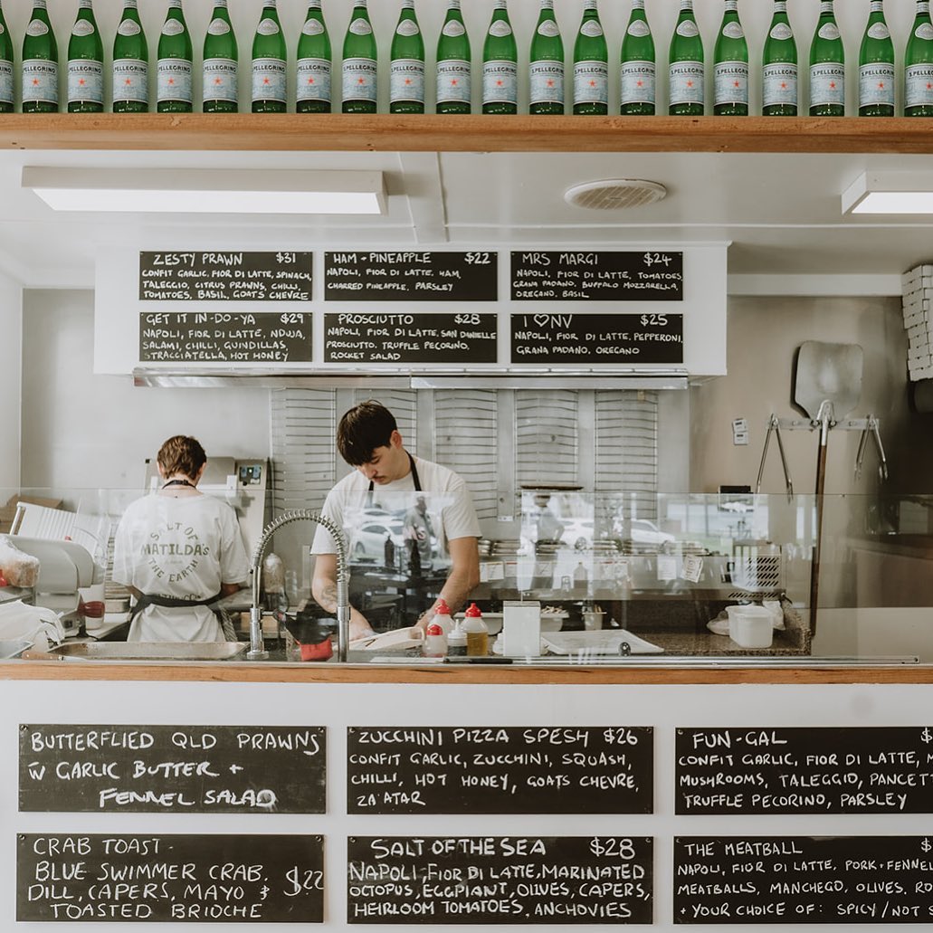 NOW OPEN 7 DAYS
Brekkie Pastries & Coffee 7-11:30
Lunch Rolls & Salads 11:30-2:30
Dinner Pizza & Cocktails 5-late
Check out our website (link in bio) for full menus