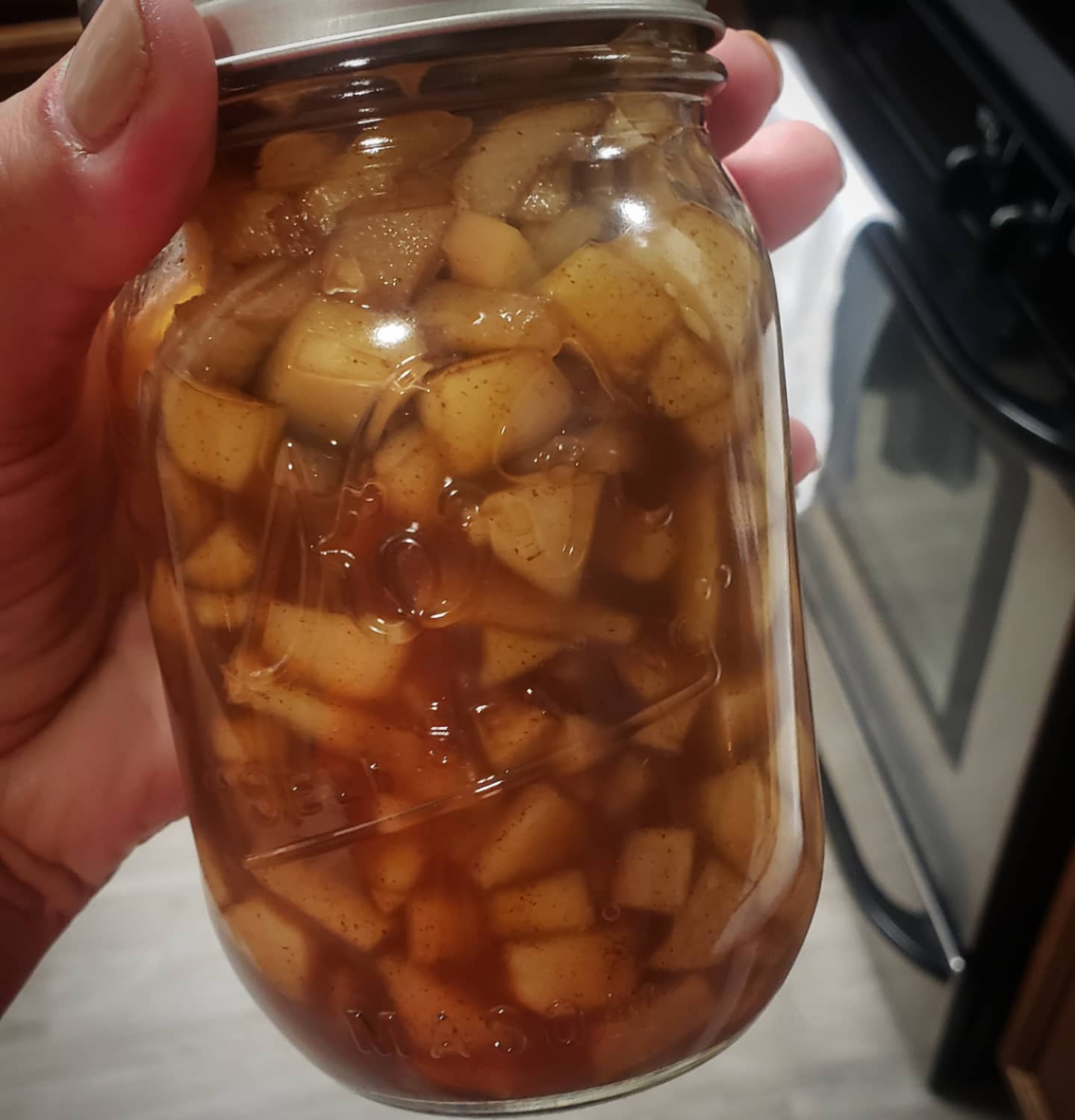 Fall apple season is here. So many ideas on how to use this Cinnamon Whiskey apple filling 😋
#dessert #falldesserts #apple #alcoholincluded