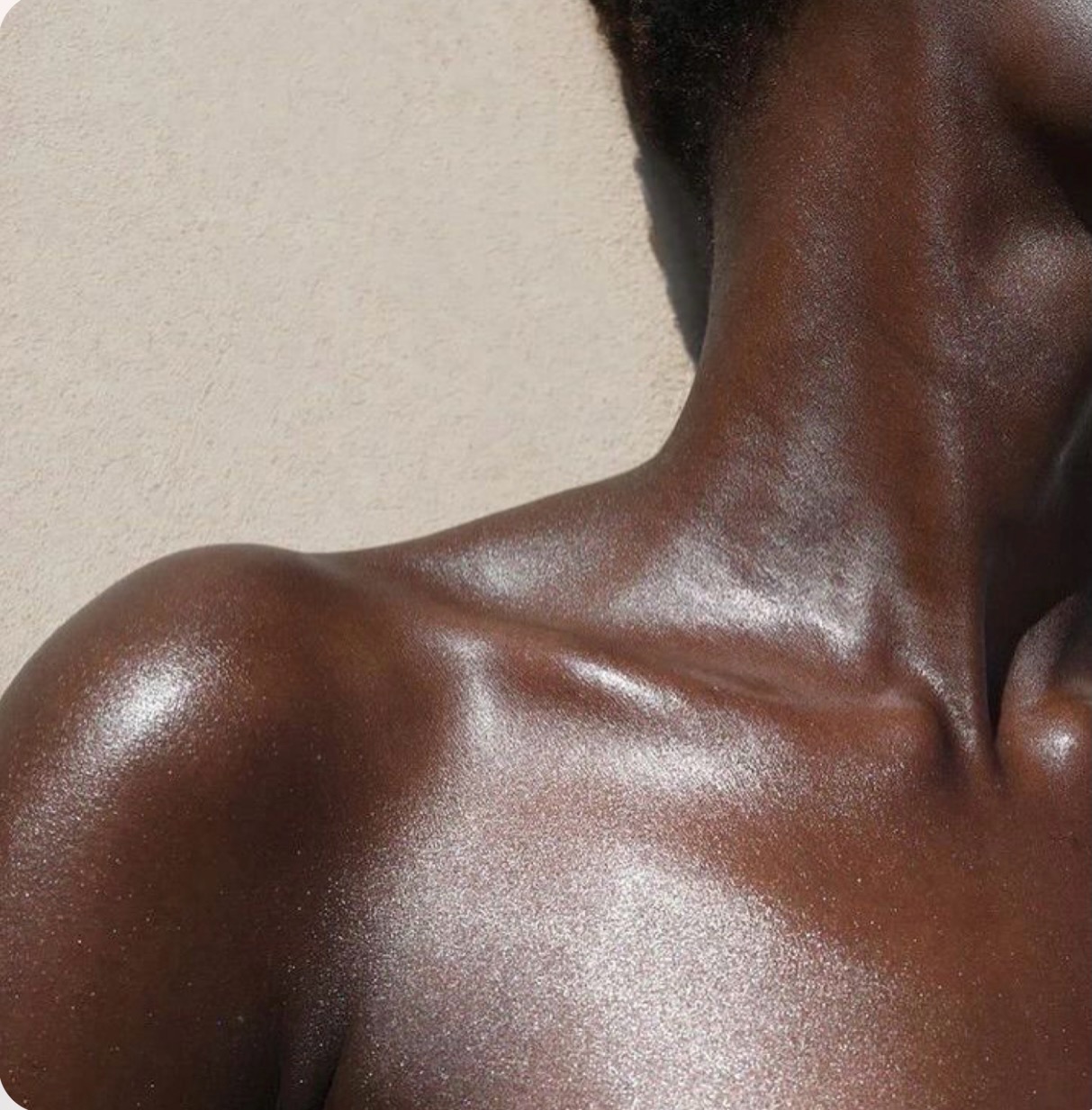 2 more days until DARLING SKN DAY✨ It’s glow up, season babe!