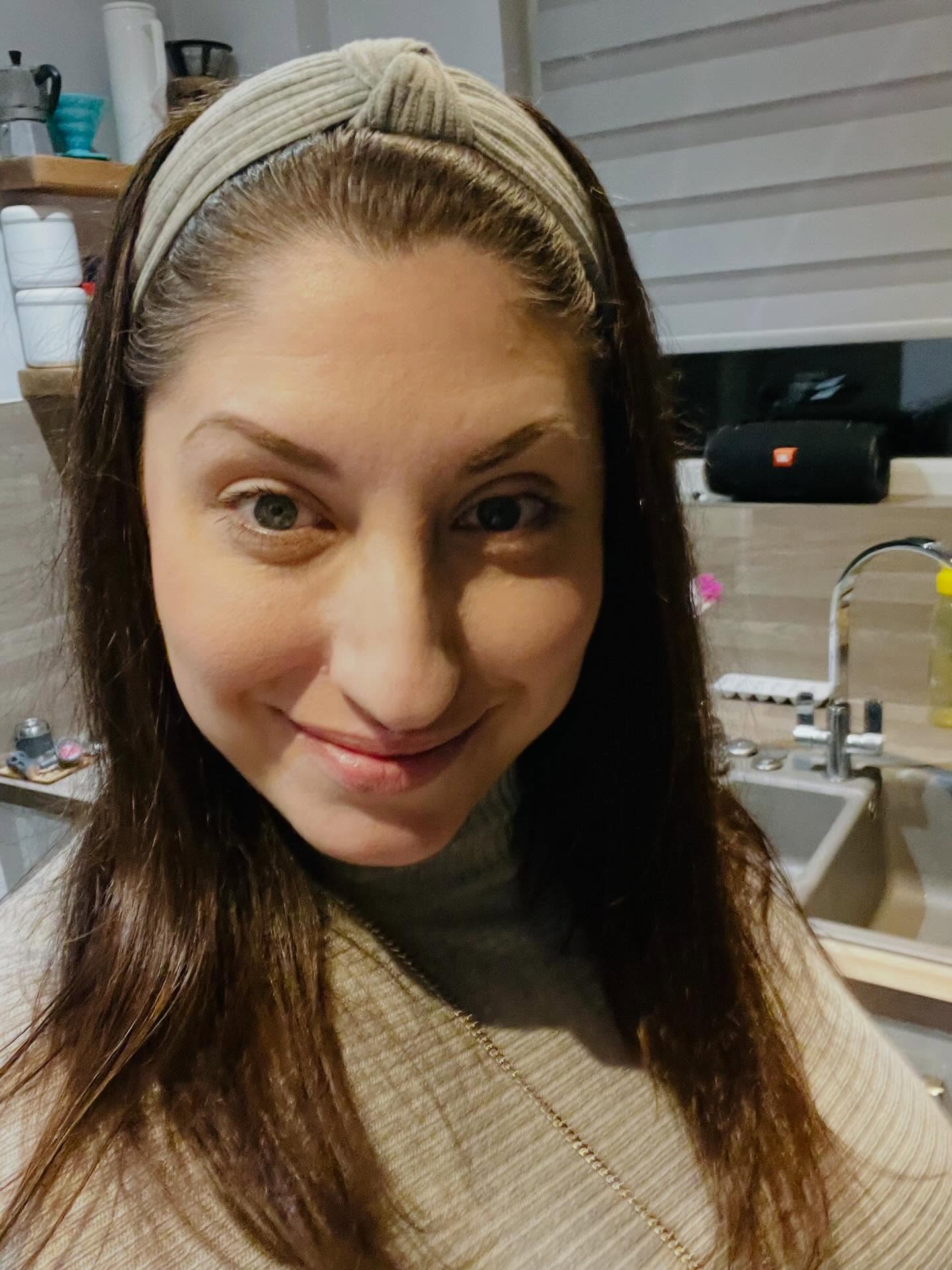 There are days when everything feels great. There are other days that don’t. And that’s ok.
Some days do feel harder than others, this is a fact of life. Don’t make yourself wrong for it. Be it health stuff, money stuff, relationship stuff… whatever the stuff you have going on in your life that causes you stress and anxiety, your feelings are valid and they are important to acknowledge.
There are plenty of days where I feel bogged down by my own stuff, but there are also many days that make me feel joyful and grateful for everything I am lucky to have, and have worked so hard to create.
So on the good days, allow yourself a long moment to appreciate your life. Look through photos and memories that light you up. Share your joy and gratitude and notice how it feels in your body.
This is what will help your brain and your nervous system more on those down days.
And if this feels like a struggle, you don’t have to go through it alone. My free workshop just for women, Reconnect With Yourself, is happening again next week on the 25th Feb and I’d love for you to join me. All details and registration can be found in my bio.
I’m here to support you 🩷
Sending lots of love,
Jo xx