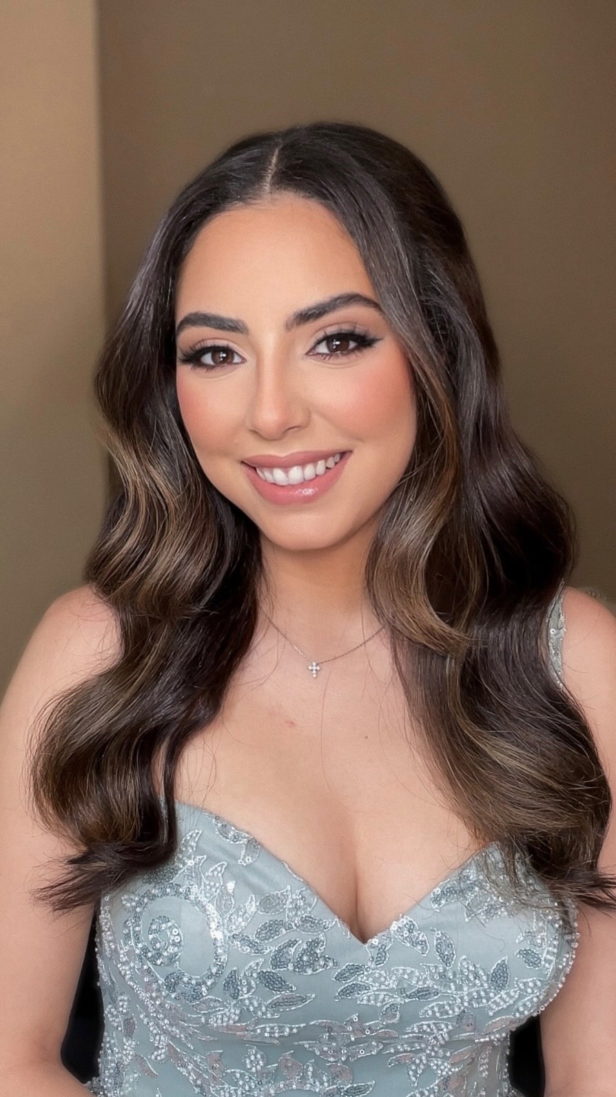 Three years ago I created this bridal glam.
And today it still looks like it could walk down the aisle in 2026.
That is the power of timeless artistry.
Bridal makeup should never be built on trends. Trends fade fast. They change every season. What looks popular today can easily look dated in just a few years when you revisit your wedding photos.
Timeless glam is different.
It is designed with intention, balance, and a deep understanding of skin. It focuses on structure, complexion, and harmony so your beauty looks elevated not just for your wedding day, but forever.
✔ Skin that looks flawless, never heavy
✔ Soft full glam that photographs beautifully in every lighting
✔ Techniques that enhance your features without following trends
✔ A luxury finish that still looks modern years later
Because when your makeup is built on skin first artistry instead of trends, it will always feel current, elegant, and unmistakably you.
This is why my brides choose timeless glam.
And why their wedding photos never go out of style.
If you are a New Jersey bride looking for elevated, long lasting, skin focused bridal glam, inquiries are now open for our remaining 2026 dates and limited 2027 availability.
Timeless bridal makeup, luxury bridal glam New Jersey, soft full glam bride, long lasting wedding makeup, NJ bridal makeup artist
#newjerseybride #njmakeupartist #luxurybridalmakeup #softfullglam #verosolimanbeauty