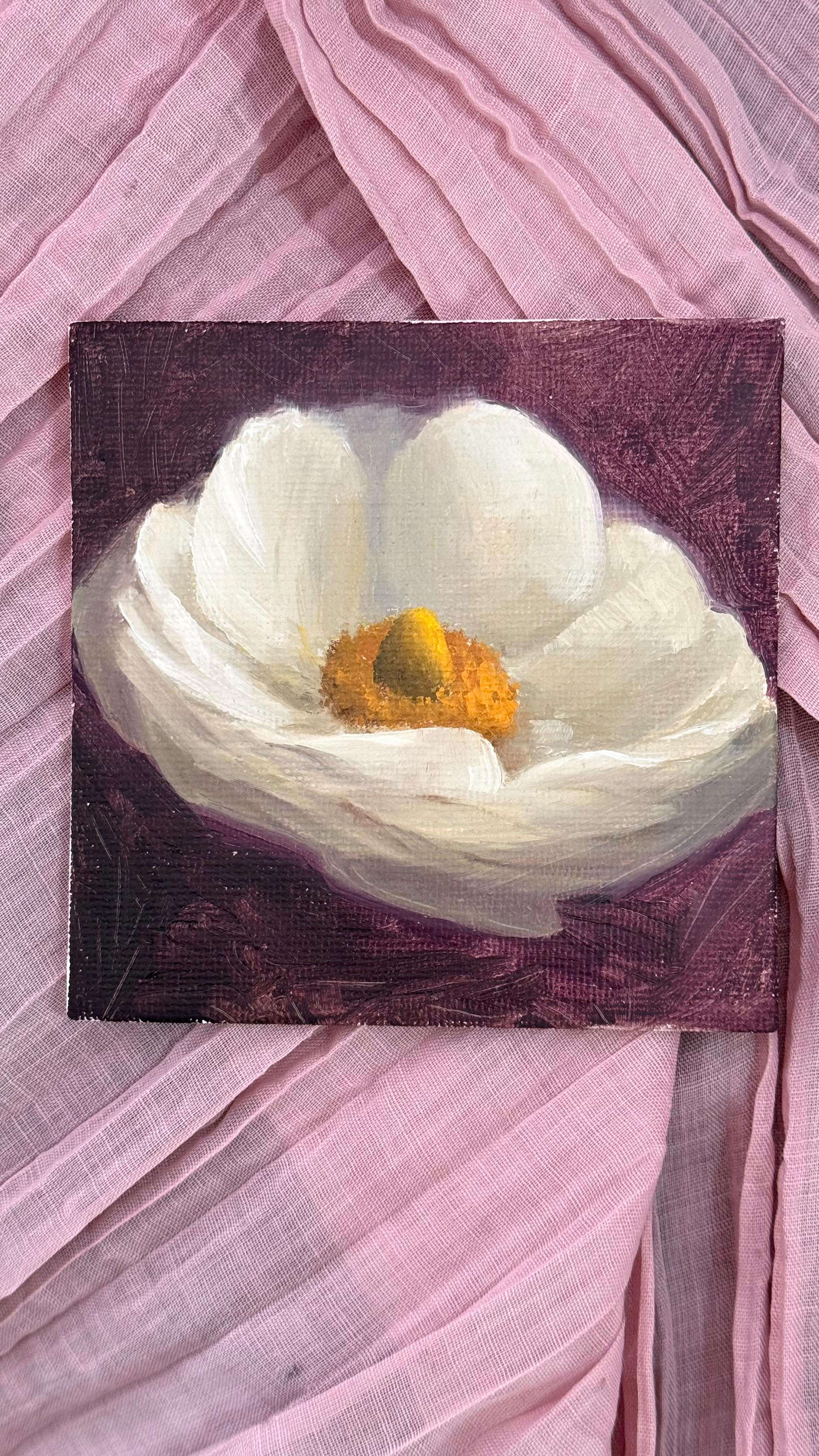 I used to think I needed perfect studio time.
Turns out the Gymnastics lobby will do just fine!
Where’s the strangest place you’ve worked on something you care about? I feel like there have got to be some people out there with creative answers!
#emilyfossumart #artistmom #travelingstudio #oilpainting #floralart