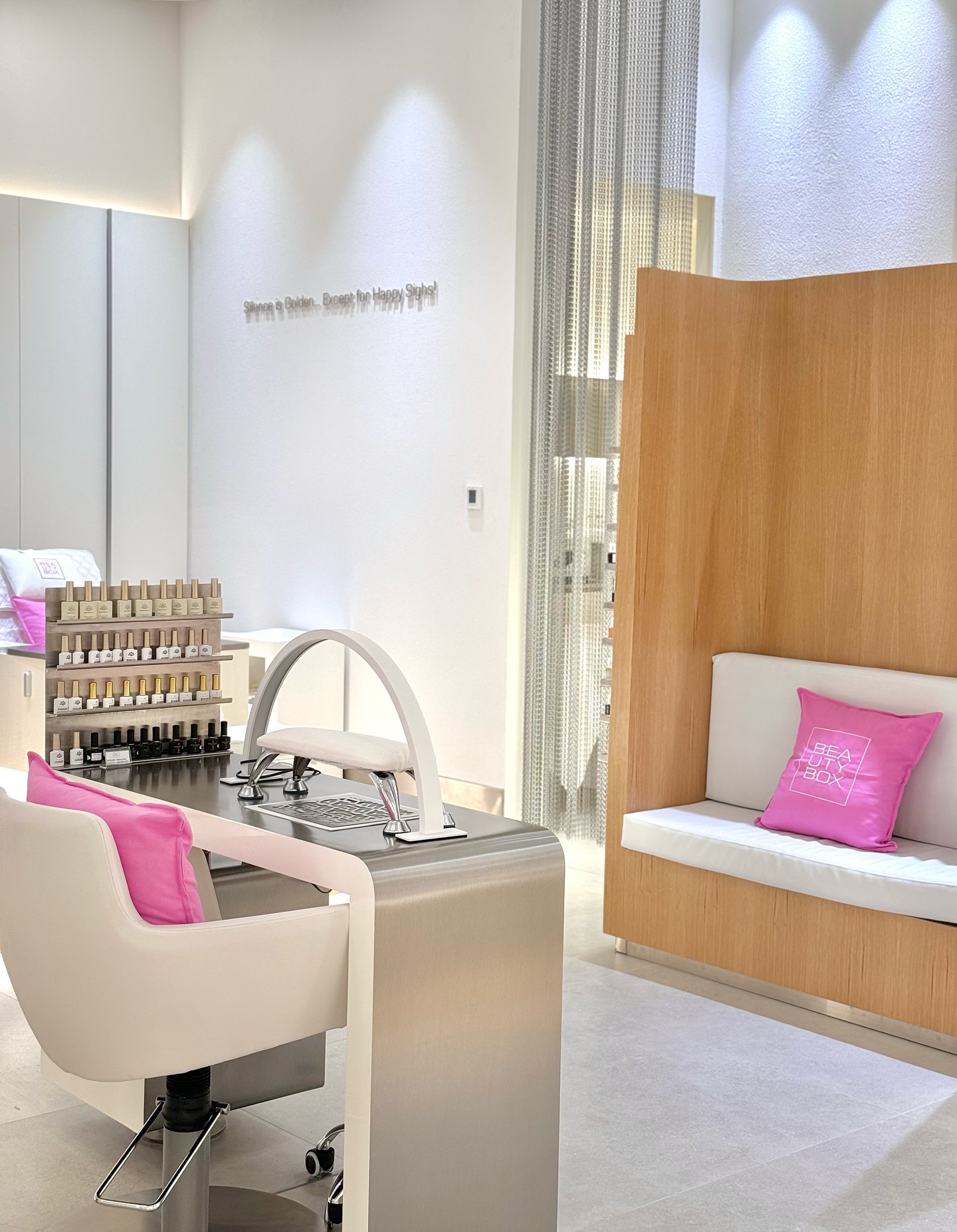 City Center ground floor, city center 2nd floor, Place Vendome, Doha Mall & Hyatt Plaza — we’re never too far 💅