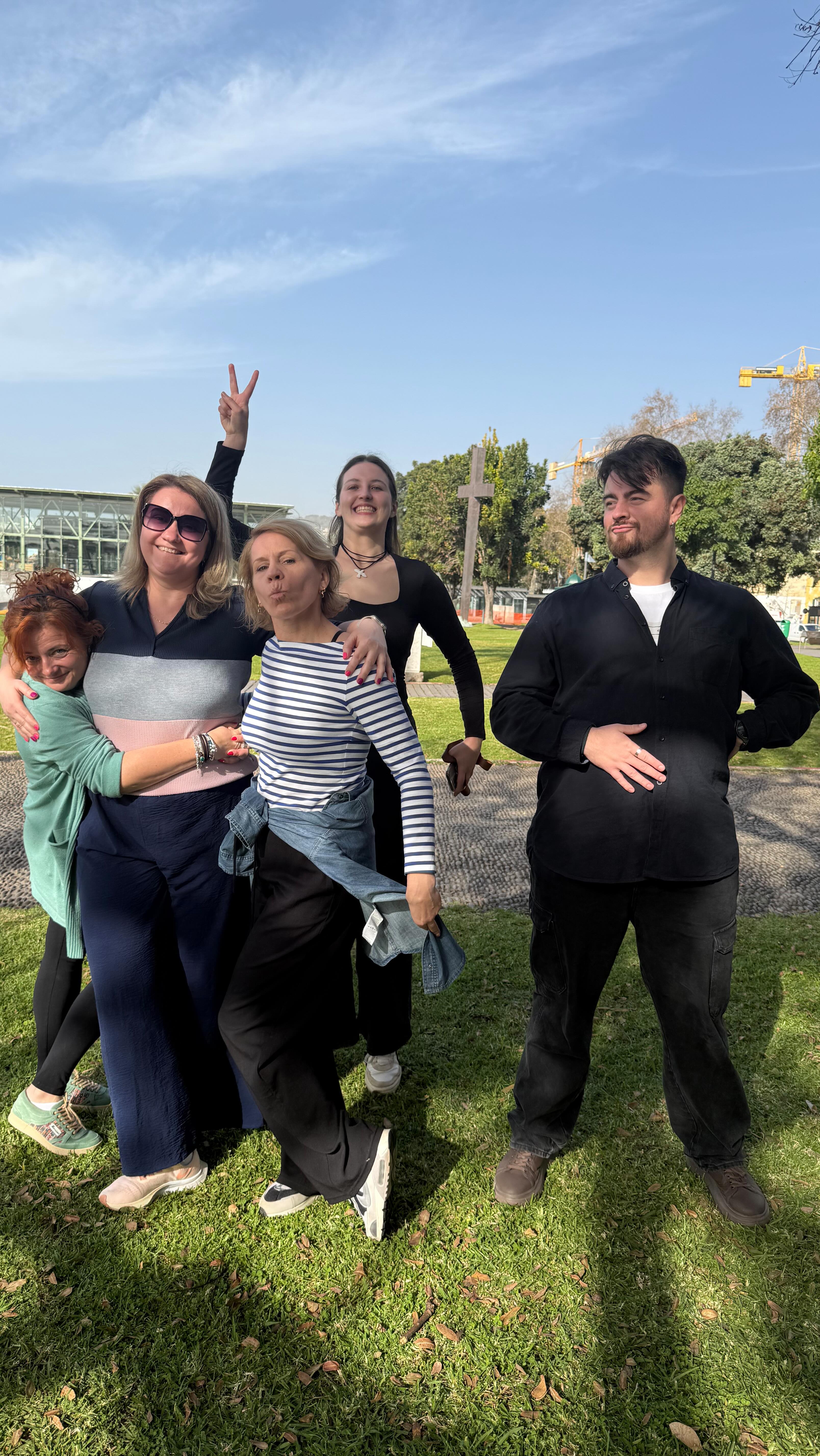 The art 🖼️ of being yourself 🧏♀️
Today in our No BurnOut Lab we practiced something simple — and surprisingly difficult:
laughing without a reason, doing nothing for a moment without guilt, allowing ourselves to pause.
Because rest 😴 is not weakness.
It’s what keeps us from becoming victims of work, deadlines and expectations.
It’s what helps us balance ⚖️our rhythm with the rhythm of our work — and actually get better results.
Another laboratory day on Madeira Island, together with participants from Portugal @arte.m.association Poland @art_bebok Ukraine @ngo_etc Latvia @youngfolkslvofficial @erasmusyf @alternativarealitate Estonia @vitatiim @svetlana_novus and Germany @cgeerfurt 🌿
Training implemented within our accreditation project
Funded by the Erasmus+ programme @erasmusmaisja 🇵🇹
#NoBurnOutLab #artemassociation #erasmusplusproject #erasmusmadeira #erasmusportugal