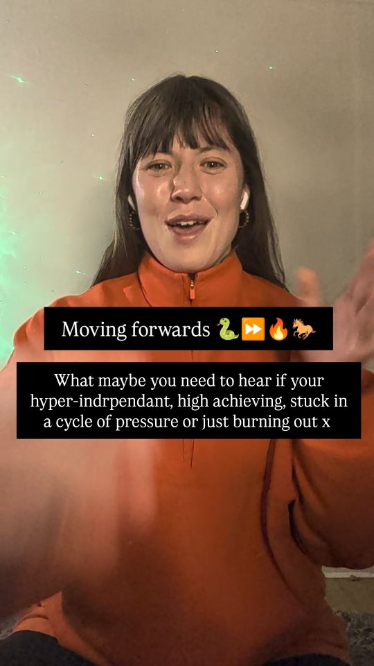 💭 on 'moving forwards' 🐎❤️🔥🐍.
Something we dug into in last night's breathwork session 🫁.
What if the thing that's going to help you create change and step into your highest frequency.....
Is not another pressure to let go and stand strong and power forwards.
But a practice that can allow you to soften and receive, and to be your best mate 💜
Moving 'forwards' doesn't look the same for everyone.
.....what if your moving forwards is taking a breath and stepping back, or loosening the reins a little?
Get curious. Lets play x
.
.
.
.
.
.
.
.
.
#yearofthehorse #yearofthesnake #breathwork
#burnoutrecovery #londonbreathwork