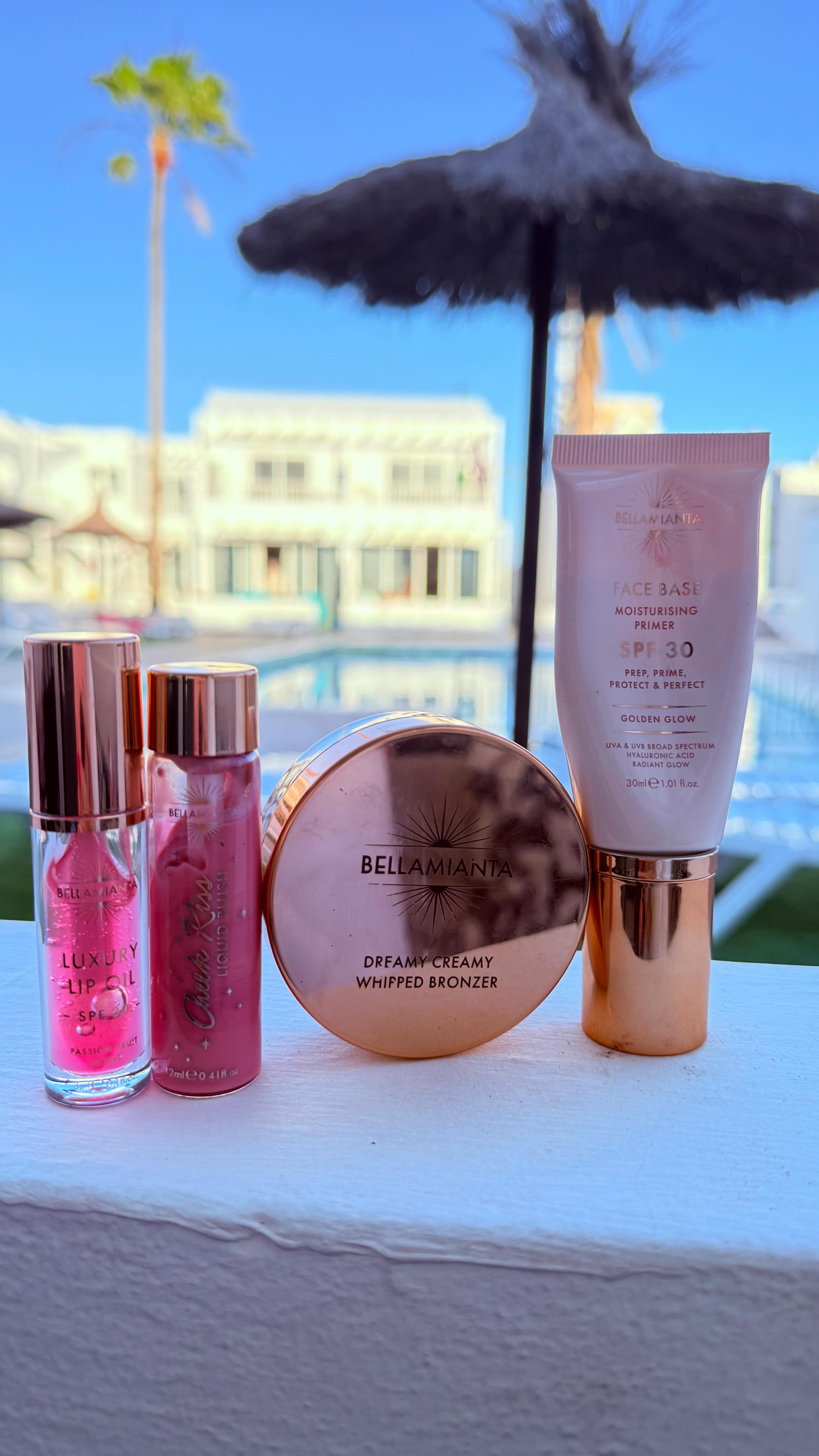 My sunshine essentials using all @bellamianta products ✨
I like to wear a light bit of makeup during the day while on my holiday and these products are perfect for a natural, glowy finish while also protecting me with spf which is so so important!
Glow base primer with spf 30
Dreamy creamy whipped bronzer
Cheek kiss blush
Lip oil with spf 30
I have linked all products on my stores for shopping online, don’t forget to use my code Naoimh15 at the checkout for a discount 🙌🏼
#bellamianta #bellbabes #bellafav #daytimemakeup #spflipoil