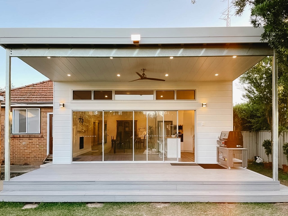 Cessnock extension complete 🔨 This one was all about creating extra space for our clients while keeping the overall look and feel of the home cohesive and practical for everyday living.
#eastprojects #buildernewcastle #buildernsw #newcastlebuilders #newytrade