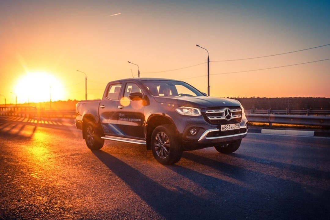 X-CLass as tested by James May in The Grand Tour
#4x4 #4wd #pickuptruck #mercedes #luxury #offroad #thegrandtour