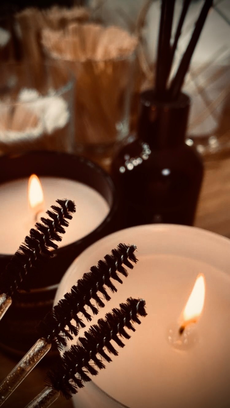 Before you book, this is something most clients don’t realize 🤎
Your lash map is what determines the final result.
It’s how I design the shape, direction, and balance of your lashes so they enhance your eyes, not someone else’s.
This is why no two sets look the same.
And why customization matters more than length or fullness.
When your lashes are designed intentionally, everything feels different.
Softer. Balanced. Effortless.
That’s the Fernormenal Design Experience ✨
Save this so you know what to look for when choosing your lash artist.
📍Lash Designer, Anna Texas