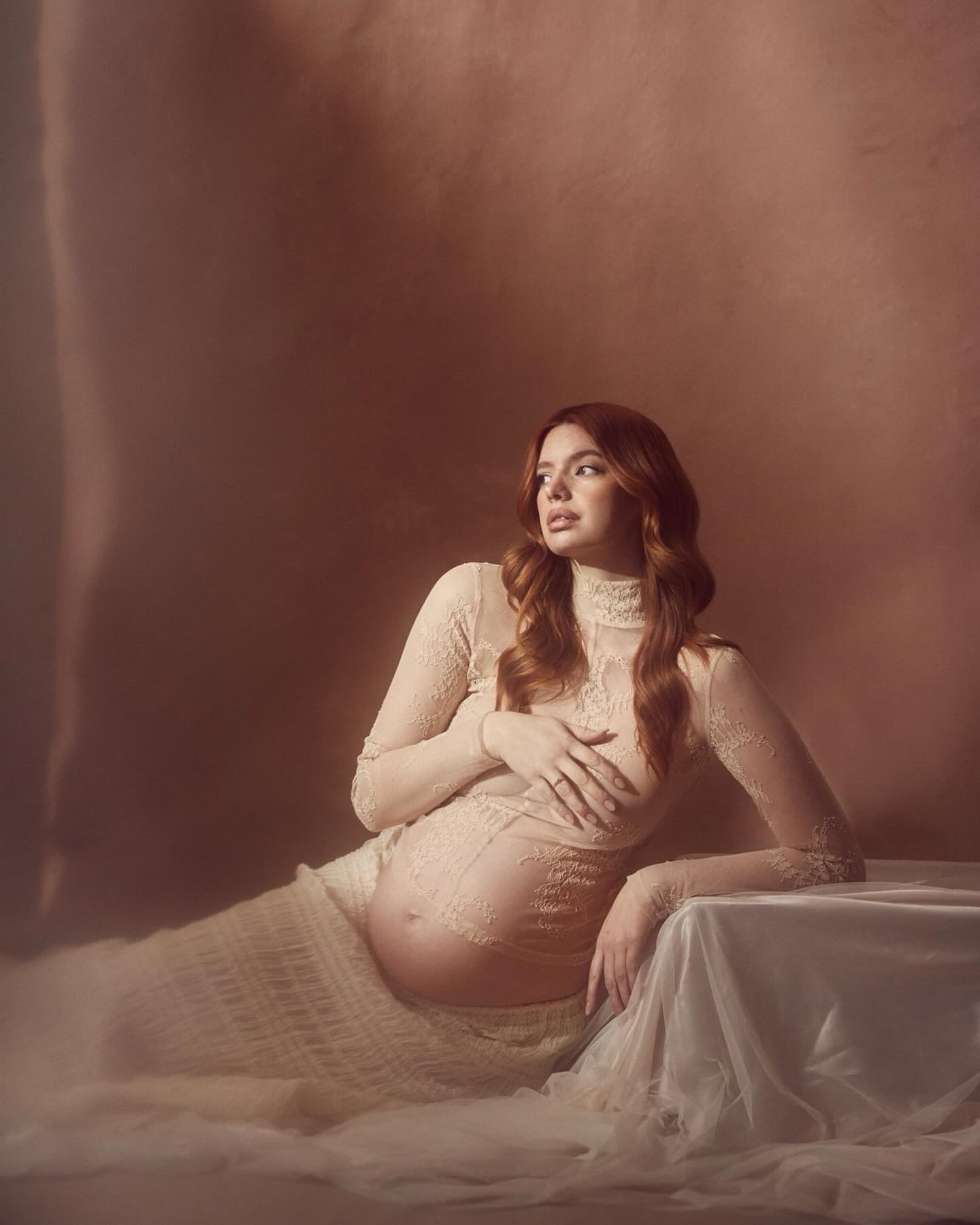 Zwangerschapsshoot maar dan heel schilderachtig 🎨
#maternityphotoshoot #maternityshootideas #painterlyportrait #maternityphotosession #zwangerschapsshoot #zwangerschapsshootleuven #fotoshootleuven #zwangerschapsfotografie