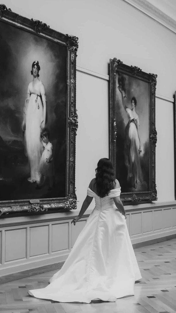 Like a princess 🤍
La nouvelle collection @susannarivieri est en boutique 🥰
N’hésitez pas à prendre rendez-vous pour un essayage ✨
📍 Les Robes de Victoire, 138 rue Pasteur 74700 Sallanches
📞 06.30.85.50.57
📧 lesrobesdevictoire@gmail.com
#robedesoirée #mariage #weeding #pourtoi #mariage2026