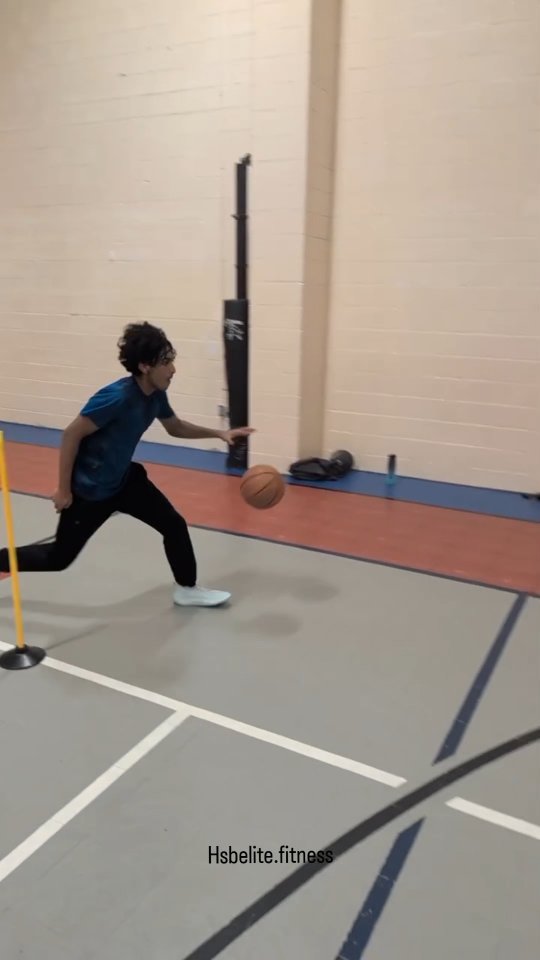 From footwork to conditioning, every workout has a purpose. We train athletes to move better and play smarter.
#BasketballWorkouts #TexasHoops #HSBElite #YouthAthletes #SportsPerformance