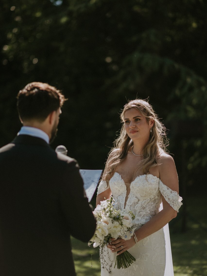 Venue @domainelatresoriere
Planner @mademoiselle.m.wedding
Dress @rosa_clara & @pronovias
Mua @mlc_makeup_artist_
Smoking @suitsupply
Flowers @l_atelier_fleur_d_o
Furniture @le.hangar.location
Caterer @cabiron
Filmaker @anthony_carpaye_films