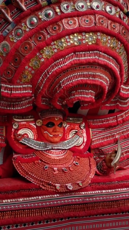 Neeliyar Kottam Theyyam ✨️ one of the oldest forms, yet untouched by time. There was no chaos, only stillness. No rush, only rhythm. It carries a calm that slows everything around it.
I chose to observe quietly, keeping distance and respect, and capture only what the moment allowed. These frames are fragments of something sacred centuries old, yet eternally present.
📍 Kannur, Kerala
#incredibleindia #theyyam #kerala #indiatravel #india