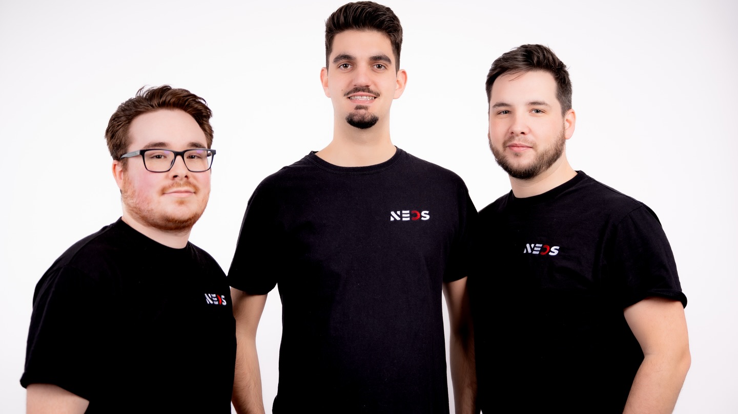 📸 L’équipe derrière l’objectif.
On est discrets… mais plus pour longtemps.
Présentation complète très bientôt 👀
📍 Merci @studiolecarretoulouse pour l’accueil
@juliendurand19
@44interstellar_overdrive44
@remi_brglt
#teamwork #videast #photographer