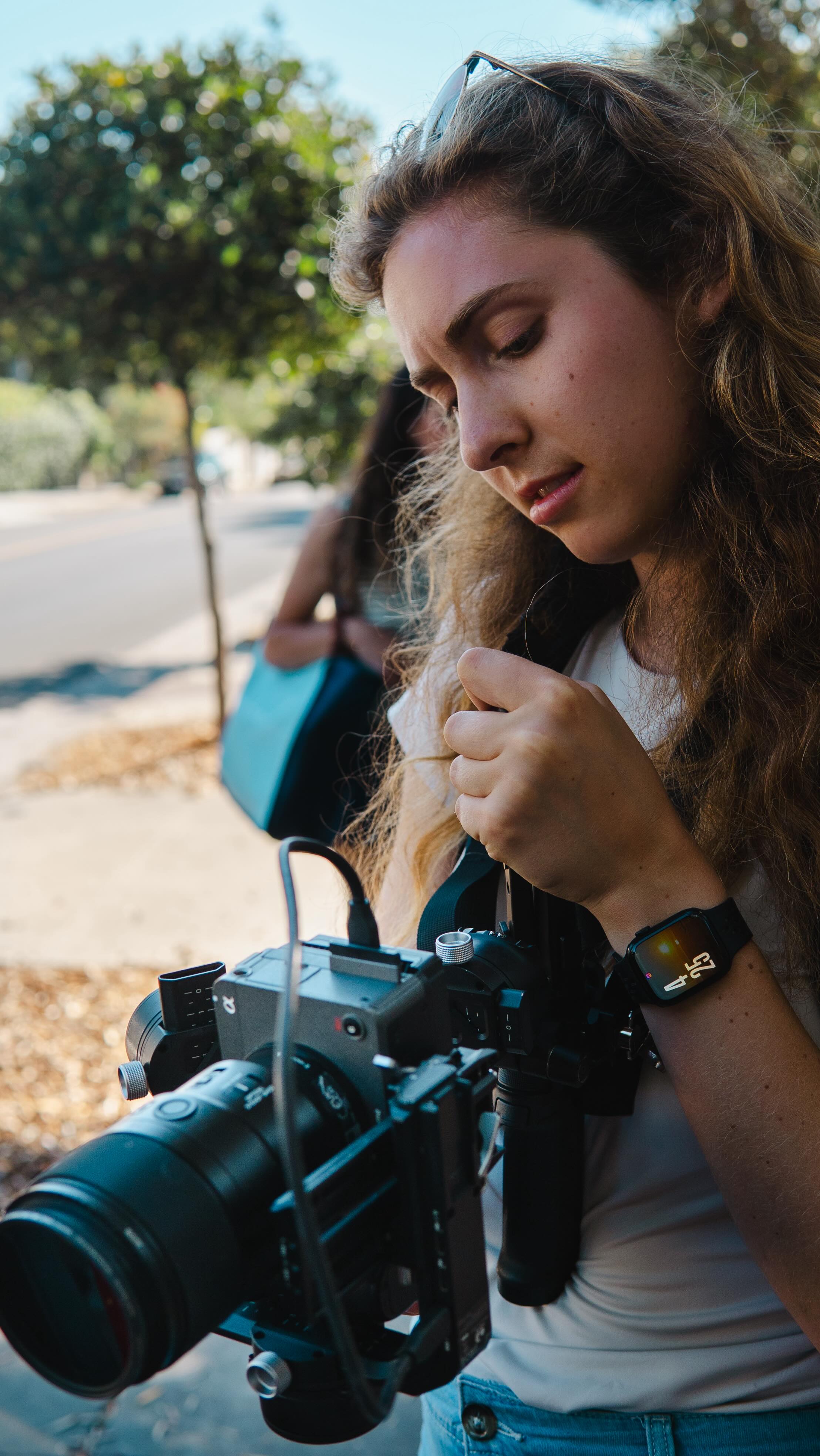 On social media these days, people are more interested in HOW a cool thing was shot than the actual shot 🤣 I’m sure videographers have mixed feelings about this
When planning your next post ask yourself: how can I give my audience a clearer look behind the scenes? We’re all just nosey👃 creatures after all 👀