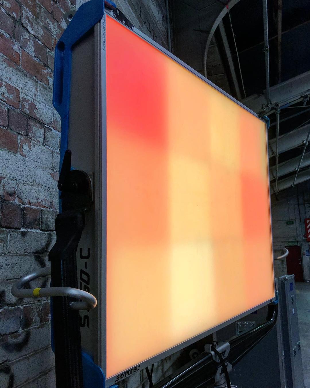ARRI S-C360 skypanel in light engine mode running at just %10, testing fire 🔥 effects by using pixel mapping with media content.