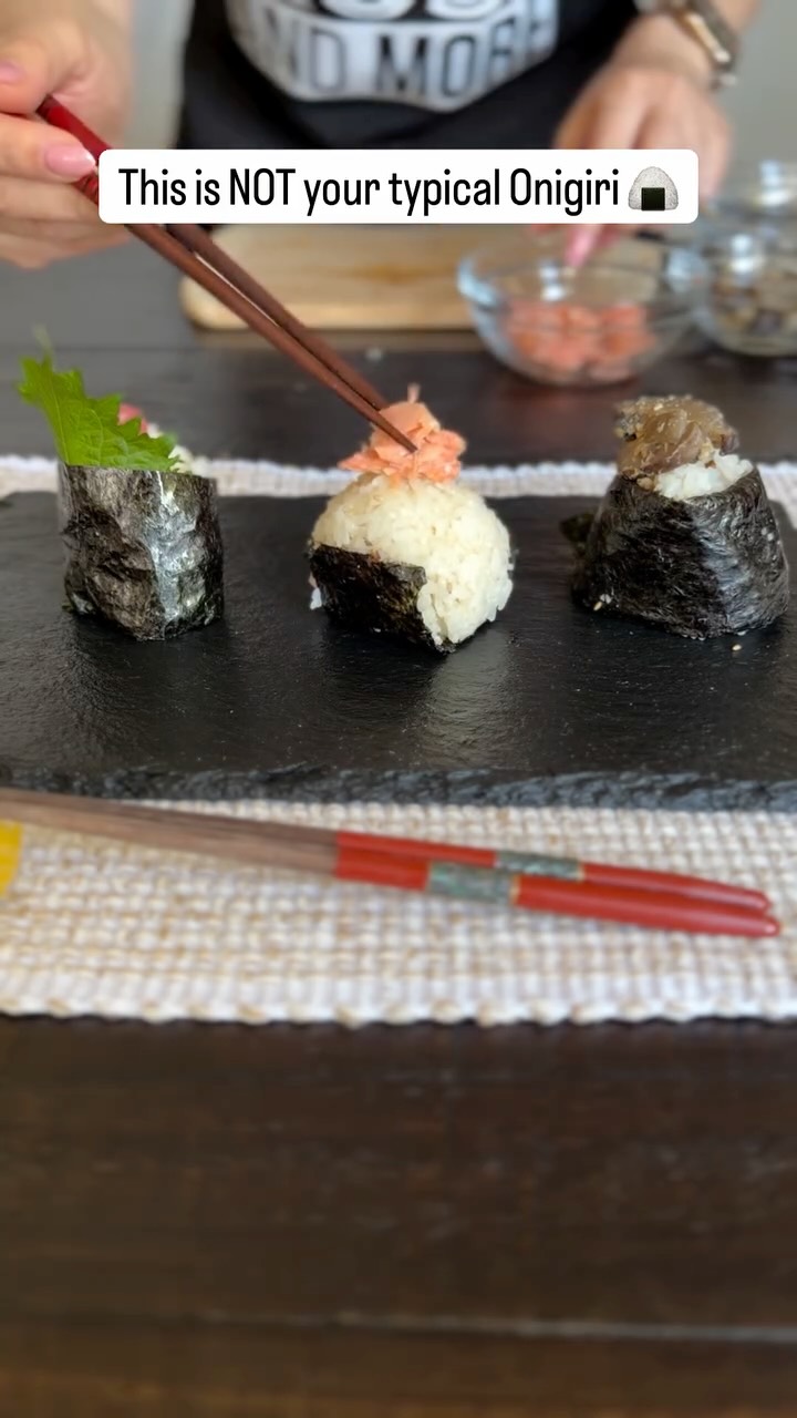 This is not your average onigiri class 🍙✨
In my upcoming Japanese Soul Food: Gut-Healthy Onigiri Cooking Class, you’ll learn how to elevate a simple rice ball using:
✔ Koji-fermented seasonings
✔ A secret umami-boosting technique (only taught in class 🤫)
✔ No refined sugar — ever
You and your partner will also:
🍲 Build your own miso soup
Choose 6 ingredients from 10+ options
Add sake lees for deep flavor + gut-friendly nutrition
And finish with:
🍵 Your own iced Amazake Matcha Latte
Adjust the sweetness to your taste
Naturally sweet. No added sugar.
This is a hands-on, small-group experience designed to be fun, nourishing, and unforgettable.
Seats are limited for March.
🍙 Reserve your spot via the link in bio or go to Kojiandmore.com
#Onigiri #JapaneseCookingClass
#GutHealthyFood #FermentedFoods #JapaneseHomeCooking