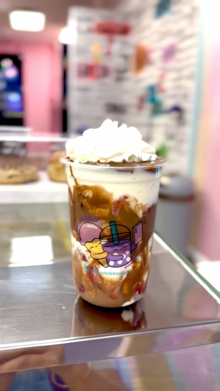 What things are you good at?
#desserts #fyp #restaurants #instagramdesserts