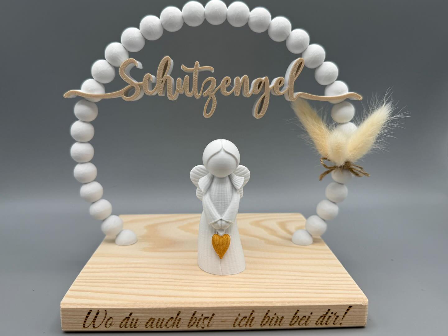 🤍 Immer an deiner Seite 🤍
Ein Schutzengel für besondere Menschen und besondere Momente.
Perfekt als Geschenk zur Taufe, Kommunion oder einfach so ✨
#schutzengelgeschenk #taufe #kommunion #persönlichesgeschenk #handgemachtmitherz
Schutzengel Bogen Datei von @simsalabim_manufaktur