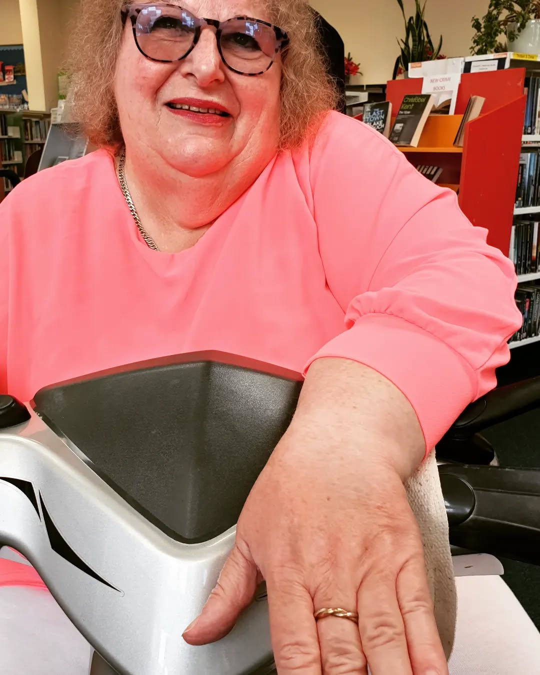 My jewellery finds just the right person at markets! This ring looks perfect on this lovely customer 😁
#hednesford