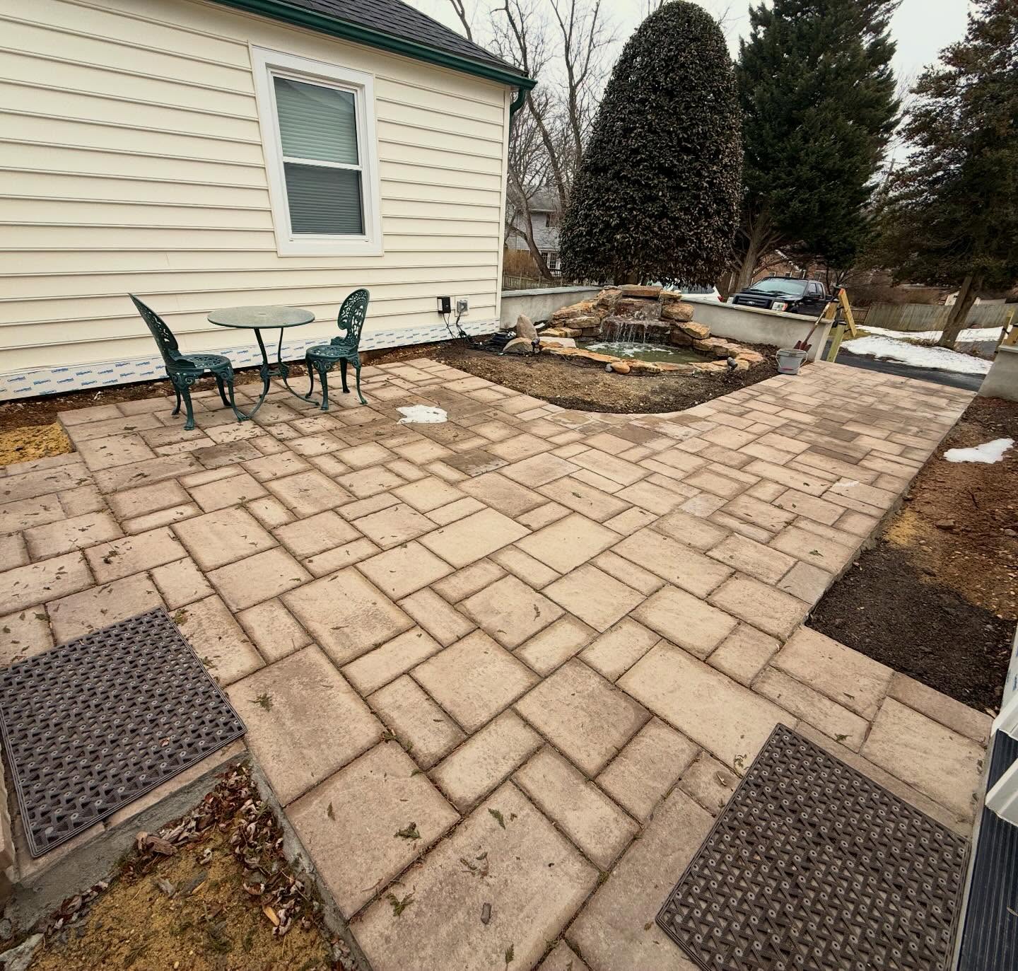 Nothing better than the sound of water next to a patio. Enhance your outdoor living experience.