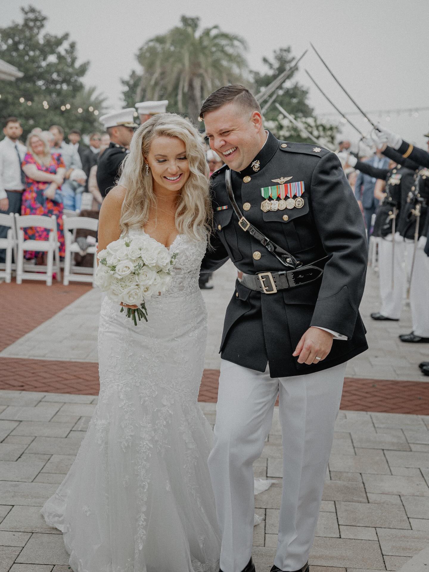 CHAPTER LIV
A little sneak preview of Robin and Garretās wedding this past weekend at @thehendersonfl!
@aperfectplanweddings
@destinmobilemakeupbox
@bridalsuite
@knot_flowers