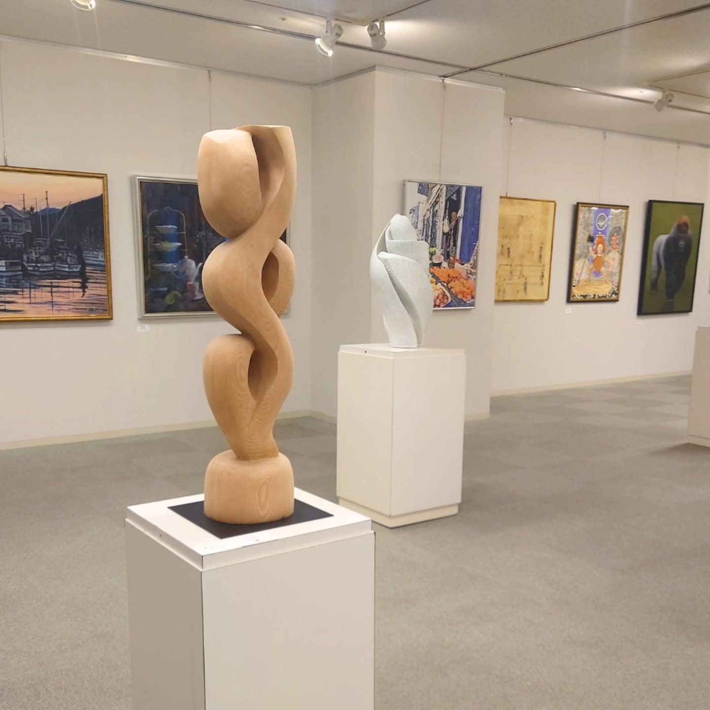 堺市展にて展示しています
#立体造形
#堺市展
#岩渕早苗