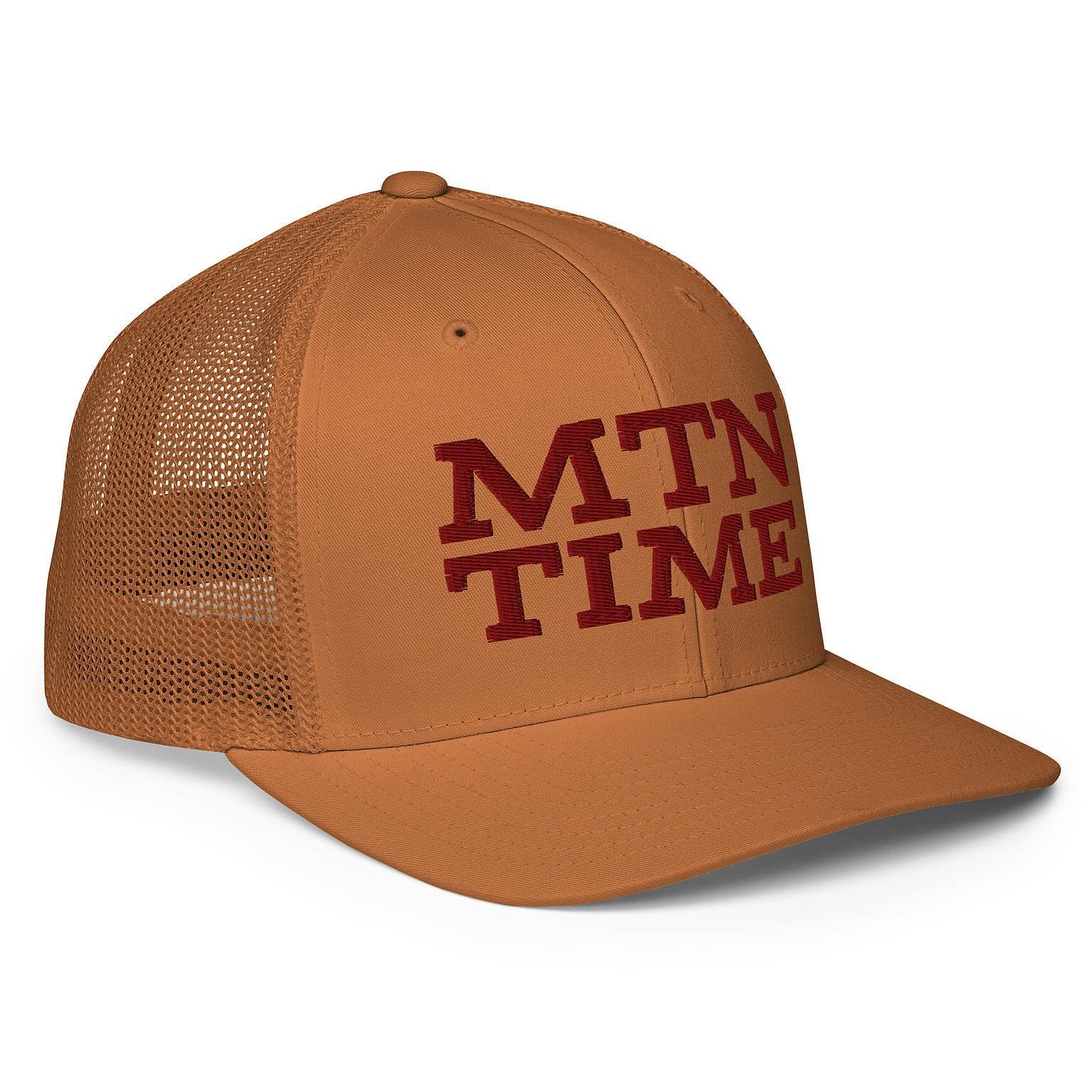 Not just the most unique time zone… kinda the coolest one too #mountaintime #colorado #coloradolife #mtn #mtntime #crosshatchdesignco