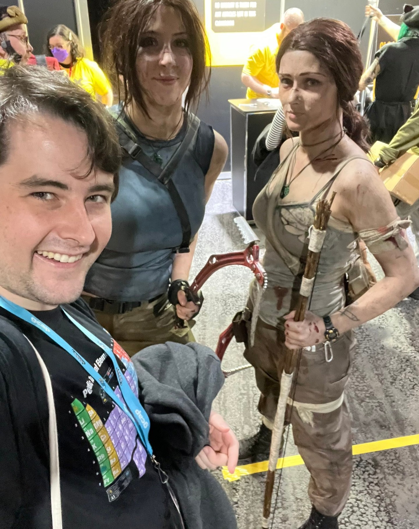 Only a few minutes into #PAXAUS today and I met my favourite ever video game character - twice!! @nadiabewwy and @redscarf__ you did an incredible job! Nailed the survivor LC aesthetic and amazing attention to detail. Can't imagine how long this all takes!
#PAXAus #MIGW #Cosplay