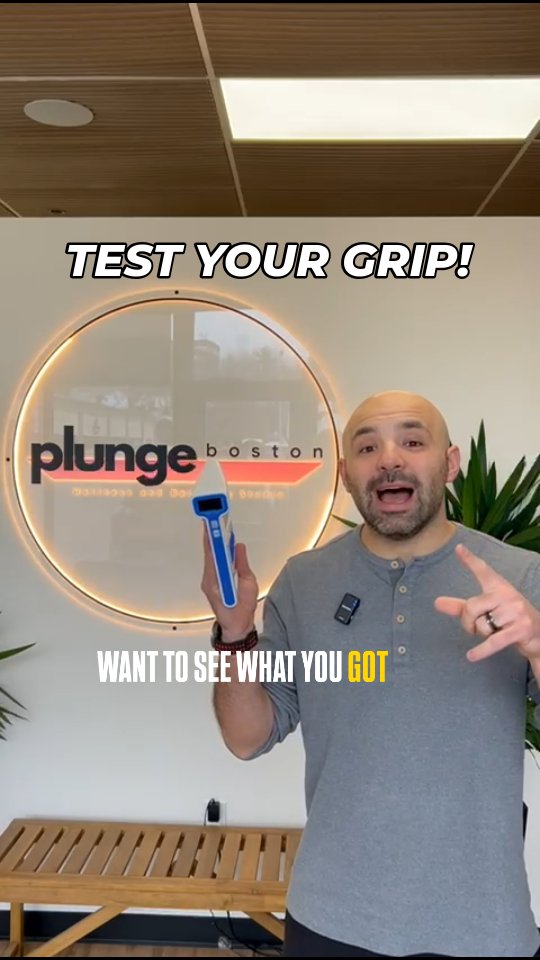 Do you think you have what it takes to beat me in our grip challenge? Put your strength to the test! Visit me at Plunge Boston for your turn. While supplies last. See you soon!
#grip #challenge #Boston #HealthAndWellness #lifestyle