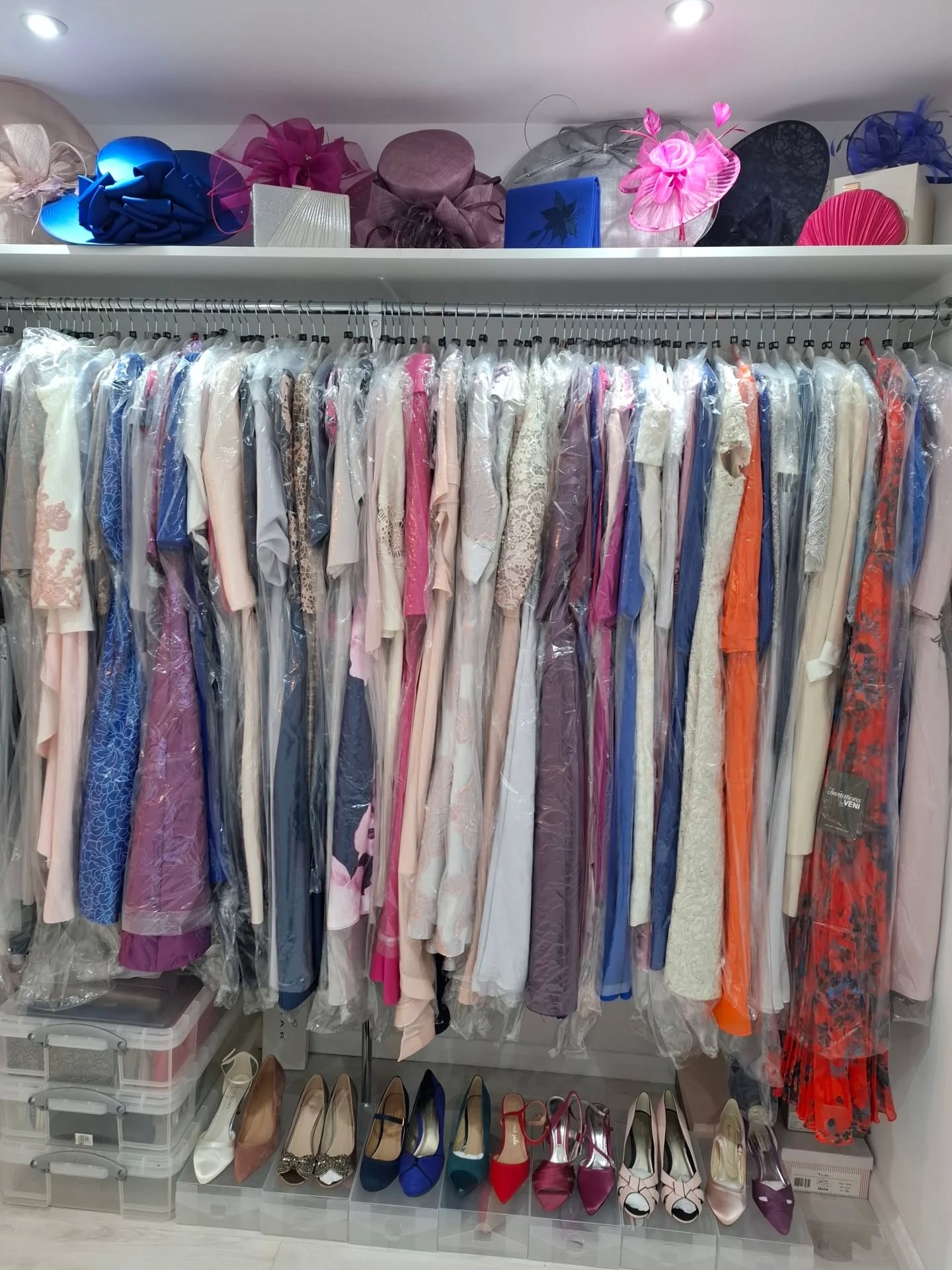 Mother of the Bride/Groom, looking for a perfect outfit for the special day? 👀✨ We now stock a range of dresses and accessories from favourite brands including Veni Infantino and John Charles.
Sizes 8-18
£60-£300*
Call, message or request availability online 🥰
*Dress only