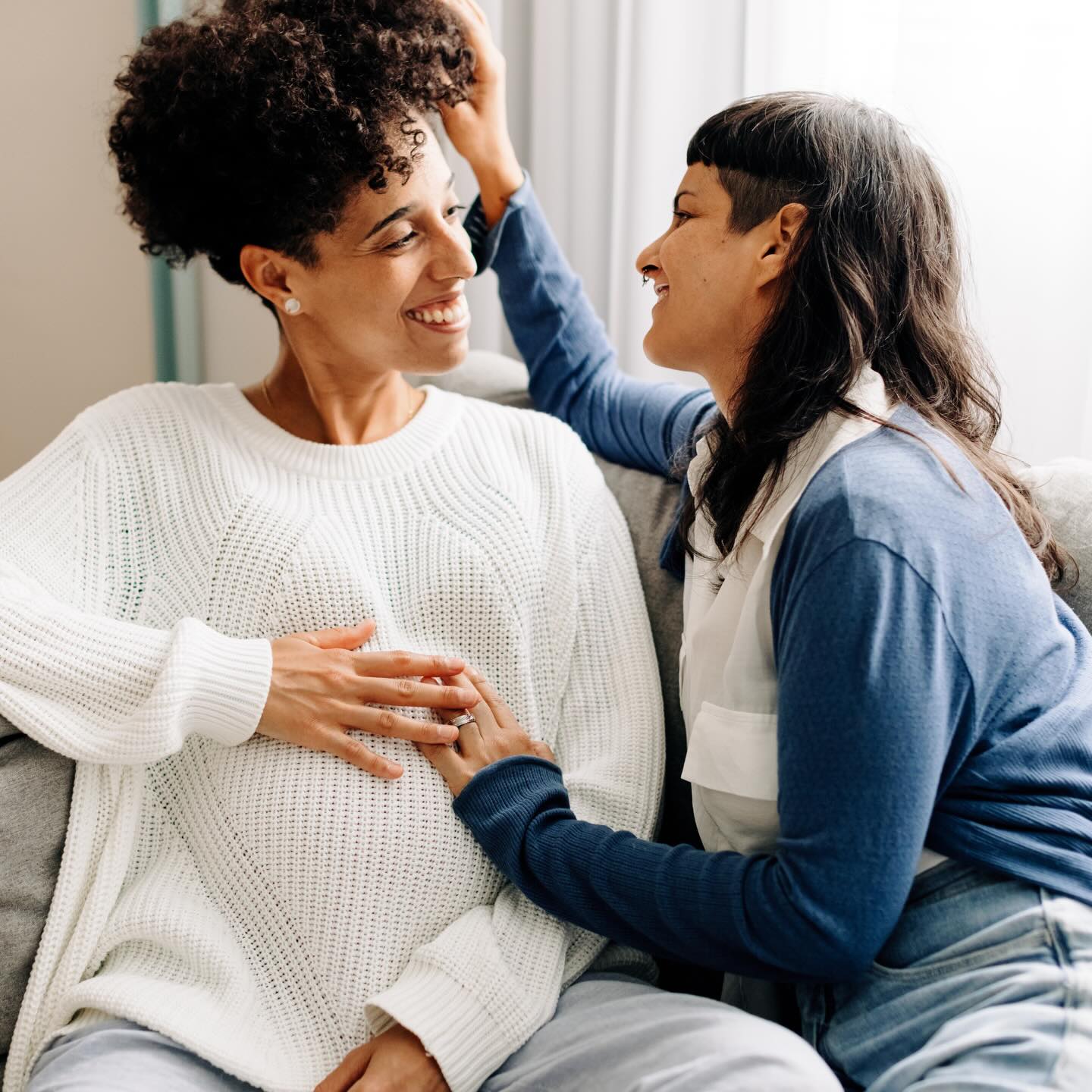 🌺 Try-It Thursday
Pregnancy is a big transition for partners. Take a few quiet minutes to talk story together about what becoming a parent means to each of you.
✨ Try this together:
Share one excitement, one hope, and one feeling about welcoming baby
Write a short note or record a quick voice memo to look back on later
These small conversations can help you feel more connected, supported, and ready to step into this new chapter as a team. 🤍
#parentline #tryitthursday #partnerbonding