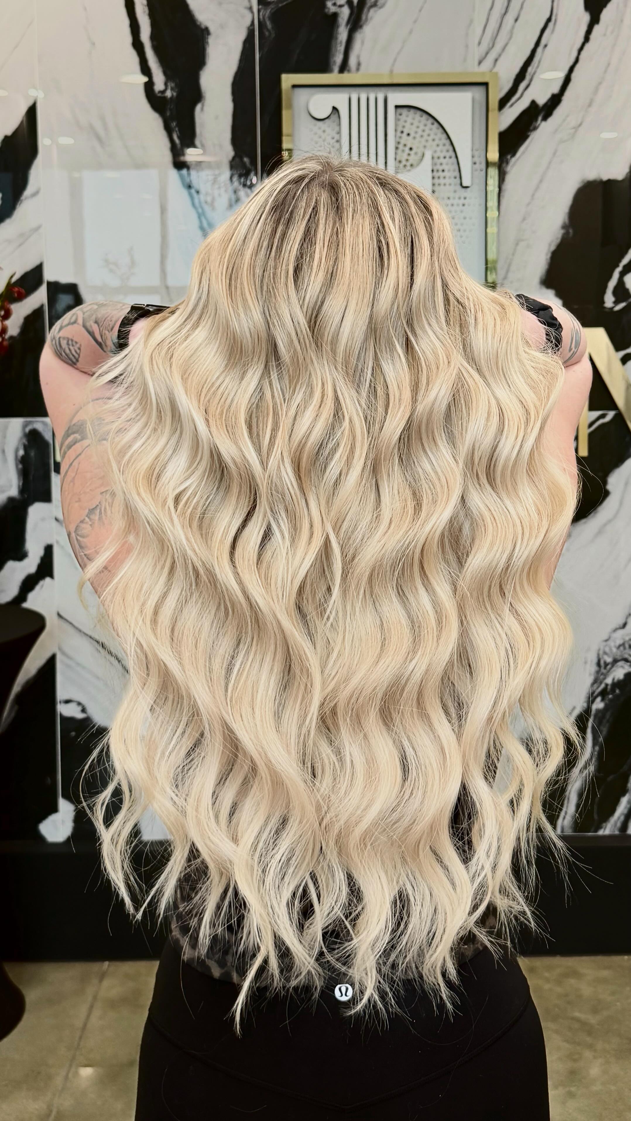 🌟. MOST people think extensions are just adding hair….
They’re not…..
They’re placement.
They’re weight distribution.
They’re tension control.
They’re custom colored.
They’re blended for invisibility.
If your stylist only knows one method, you’re not getting a custom result , you’re getting their comfort zone.
At DNS, every install is curated
Different head shapes.
Different densities.
Different lifestyles.
Different goals.
Luxury hair isn’t about length.
It’s about seamless.
League City girls this is your sign to book a Free Consultation.
📍League City, Texas
#leaguecityhairstylist
#houstonextensions
#houstonhairstylist
#leaguecitytx
#houstonhair