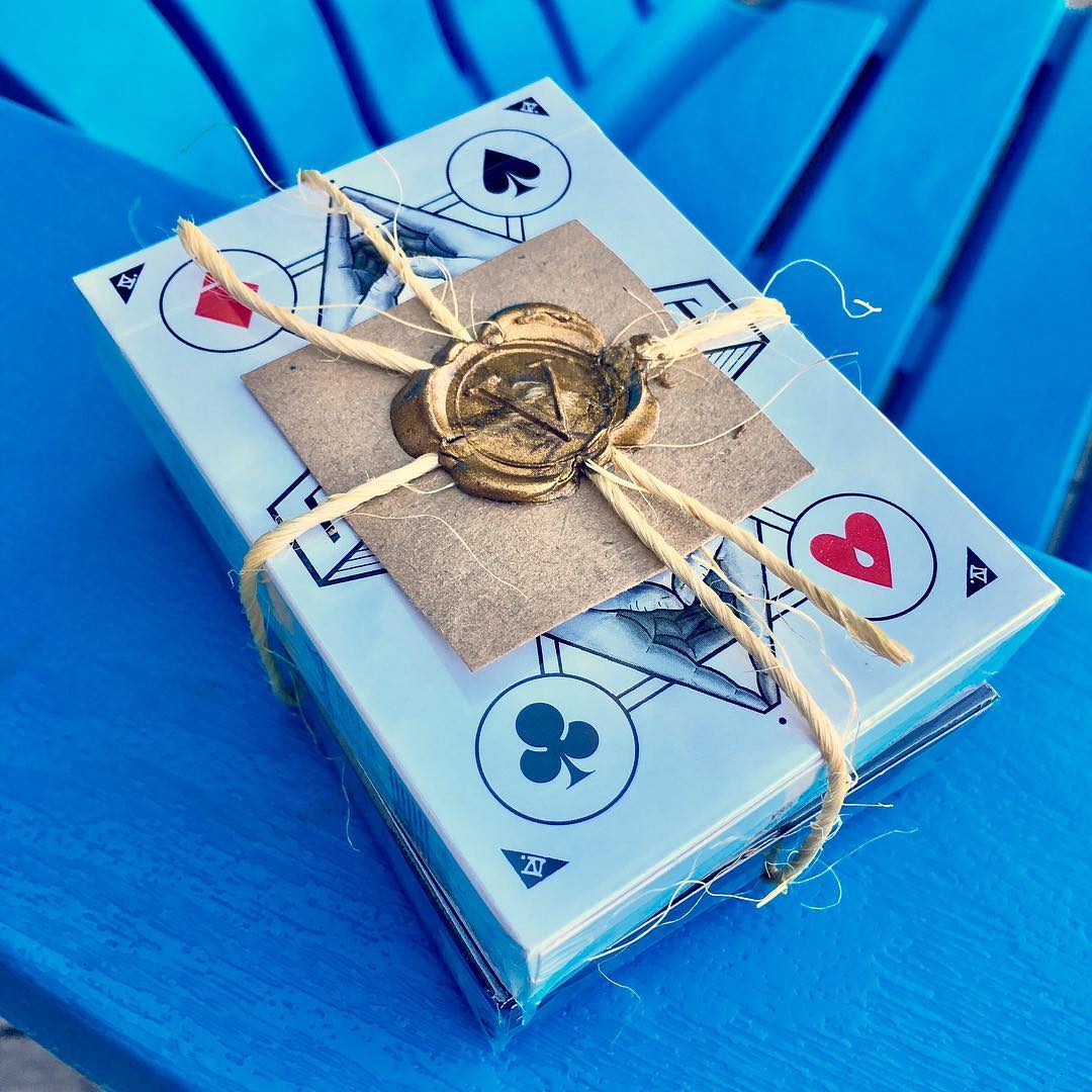 Four Point Playing Cards gift set with a gold wax seal.
Fourpointplayingcards.com
#fourpoint #fourpointplayingcards #iv. #playingcards #deck #cards #design #carddesign #deckdesign