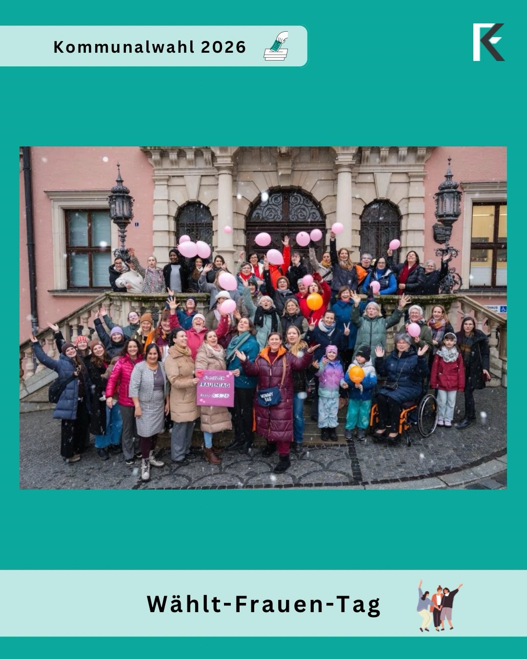 „Buronia ruft!“ – und wir waren dabei 💜
Nur elf Sitze im Kaufbeurer Stadtrat sind aktuell von Frauen besetzt. Das soll sich ändern. Rund 50 engagierte Frauen haben sich dieses Woche zu einem Fototermin getroffen, um mit dem „Wählt-Frauen-Tag“ ein starkes Zeichen für mehr Sichtbarkeit, mehr Mitgestaltung und mehr Gleichberechtigung in der Kommunalpolitik zu setzen ✊✨
Für uns ist klar: Mehr Frauen in die Politik bedeutet mehr Perspektiven, mehr Vielfalt und mehr Chancengleichheit für unsere Stadt.
Ein herzliches Danke an die Initiatorinnen für diese starke Aktion und das wichtige Signal an unsere Stadtgesellschaft! 💜
Danke an alle, die sich einsetzen, laut sind, kandidieren oder andere ermutigen.
Eine richtig gute Sache – nicht nur zum Weltfrauentag, sondern jeden Tag.
#generationkf #wähltfrauentag #generationkfkommunal2026 #generationkfwahlkampf #kaufbeuren