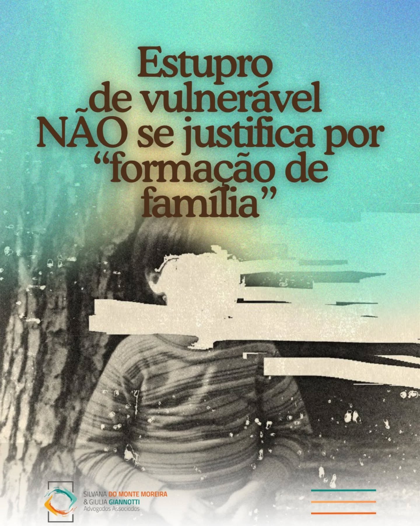 A decisão recente do Tribunal de Justiça de Minas Gerais (TJMG) que afastou a tipicidade do crime de estupro de vulnerável envolvendo uma menina de 12 anos, sob o fundamento de formação de núcleo familiar, acendeu alerta no sistema de proteção à infância e adolescência.
A legislação brasileira é objetiva ao estabelecer que qualquer ato sexual praticado com menor de 14 anos configura crime, sendo juridicamente irrelevantes eventual consentimento, vínculo afetivo ou convivência entre as partes.
O ordenamento jurídico pátrio assegura proteção absoluta e prioritária às crianças e adolescentes, conforme dispõe o artigo 227 da Constituição Federal. A dignidade sexual infantil é direito indisponível e não admite relativizações baseadas em contextos familiares ou sociais.
A flexibilização da tipificação penal sob o argumento de constituição de família representa risco significativo de enfraquecimento das garantias legais e pode sinalizar perigoso precedente no enfrentamento à violência sexual contra menores.
As sócias do escritório manifestam posição firmemente contrária ao entendimento adotado, por compreenderem que decisões dessa natureza podem contribuir para a banalização de violações gravíssimas de direitos fundamentais.
A proteção da infância é dever coletivo e pressuposto essencial para a preservação da dignidade humana e do Estado de Direito.
