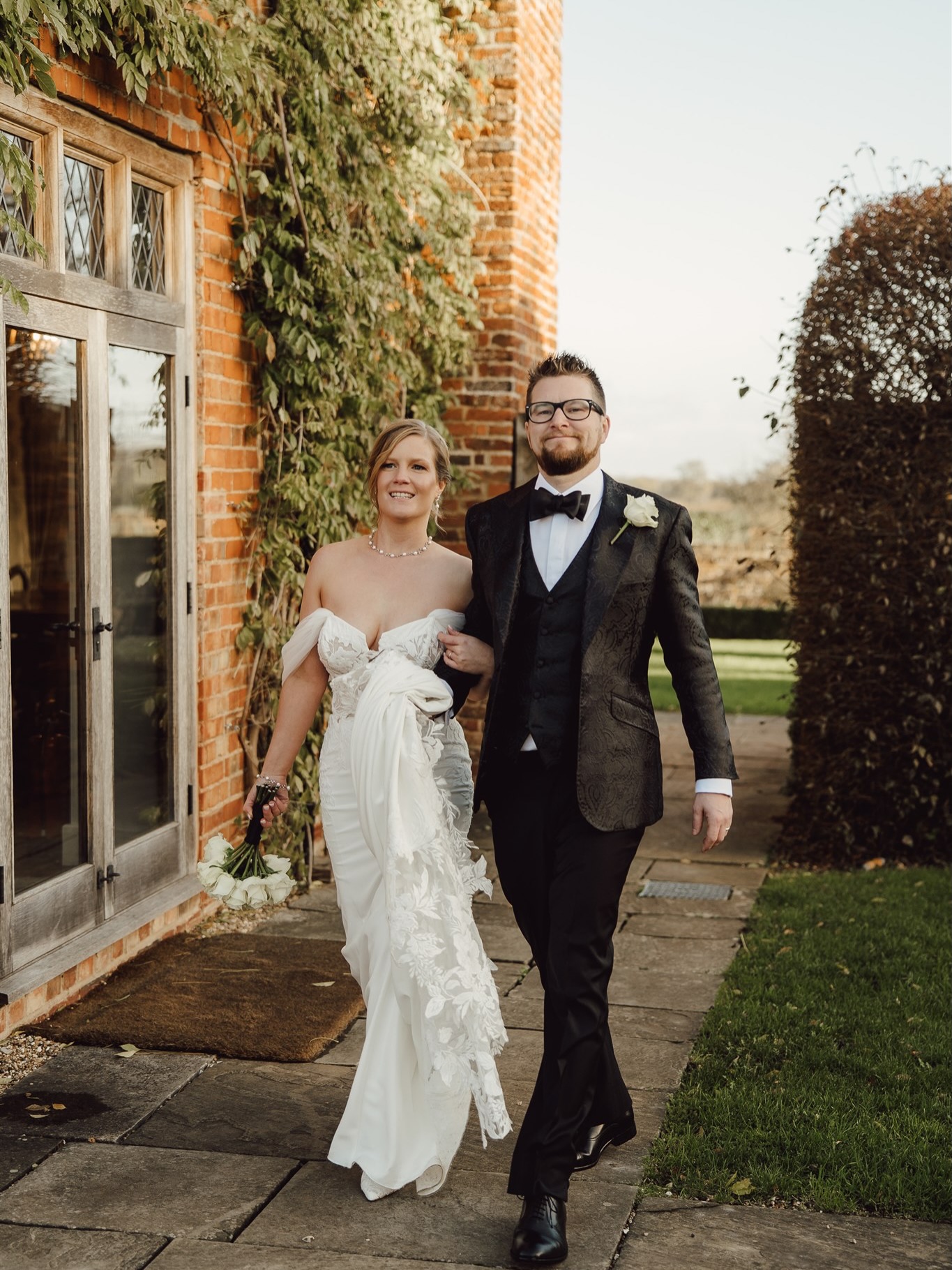 Some @lillibrooke_weddings moments ✨
#berkshirewedding #berkshireweddingphotographer #berkshireweddingvenue