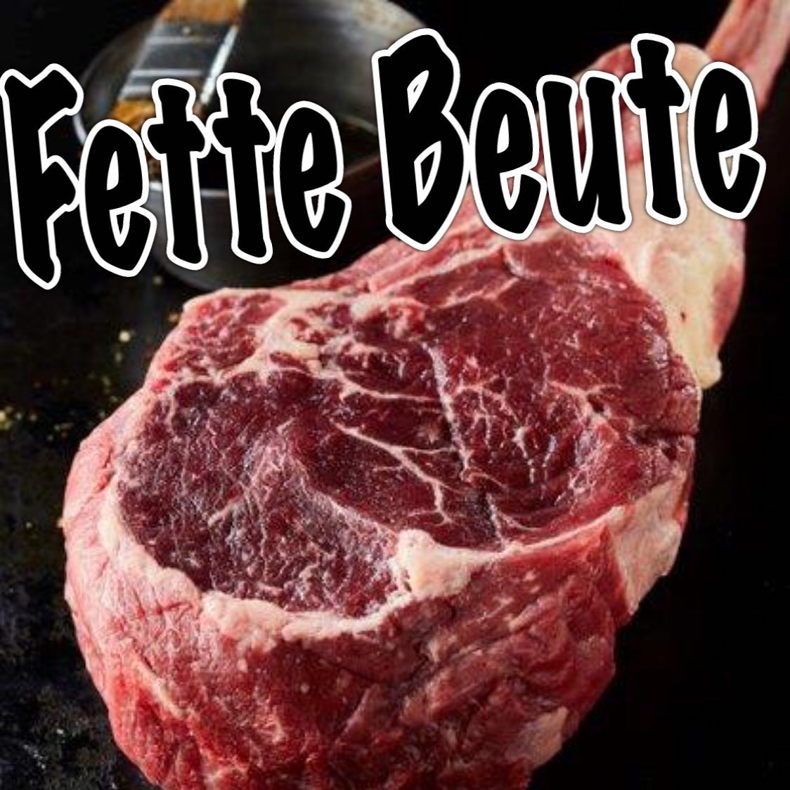Wieder frisch eingetroffen!!! 😀
Tomahawk-Steak 🔝für den Fleischpurist! ☝️Unser Tomahawk Steak wird aus dem Entrecote geschnitten. Wir belassen den Rippenknochen am Ribeye, so bekommt unser Tomahawk-Steak seinen einzigartigen Look. Beim Braten bleibt das Fleisch schön saftig und der Rippenknochen sorgt für ein besonders kräftiges Fleischaroma. Die Qualität der irischen Rindersteaks ist einzigartig, da die irischen Weideochsen zu 100% nur mit Gras gefüttert werden. ✔️ Mehr info im Abholshop: www.uhlfleisch-shop.de
#lieblingsmetzger #uhlfleisch #schallsatdt #fleischessersindbessereliebhaber #bbglove #instafood #freiburg #yummy #foodlogger #handwerk #tomahawksteak
#breisgau #grillen