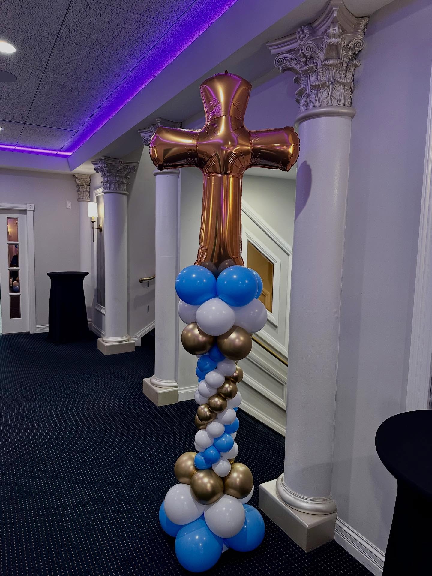 It’s not too early to book your Communion events!
#bigballoonsco #communionballoons